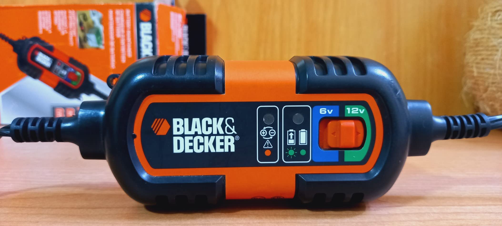 BLACK+DECKER BM3B Fully Automatic 6V/12V Battery Charger/Maintainer with Cable Clamps and O-Ring Terminals, Multi, 1.5 Amp customer photo 1