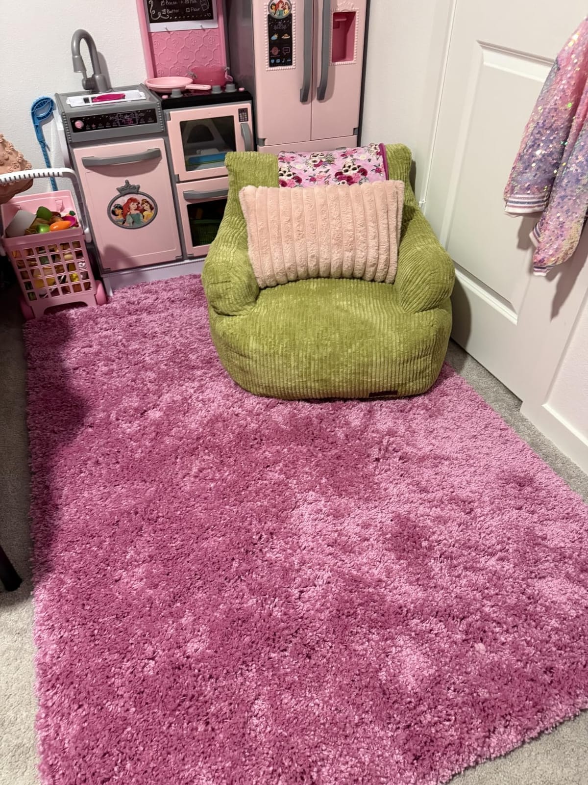 SAFAVIEH California Shag Collection Area Rug - 8' x 10', Black, Non-Shedding & Easy to Clean, Ultra Plush Thick Pile, Ideal for Living Room, Bedroom, Dining Space (SG151-9090) customer photo 1