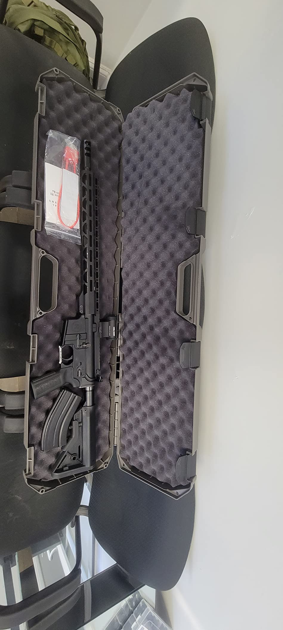 Condition 1 42” Economy Single Gun Carrying Case with Foam, Model 210 customer photo 1