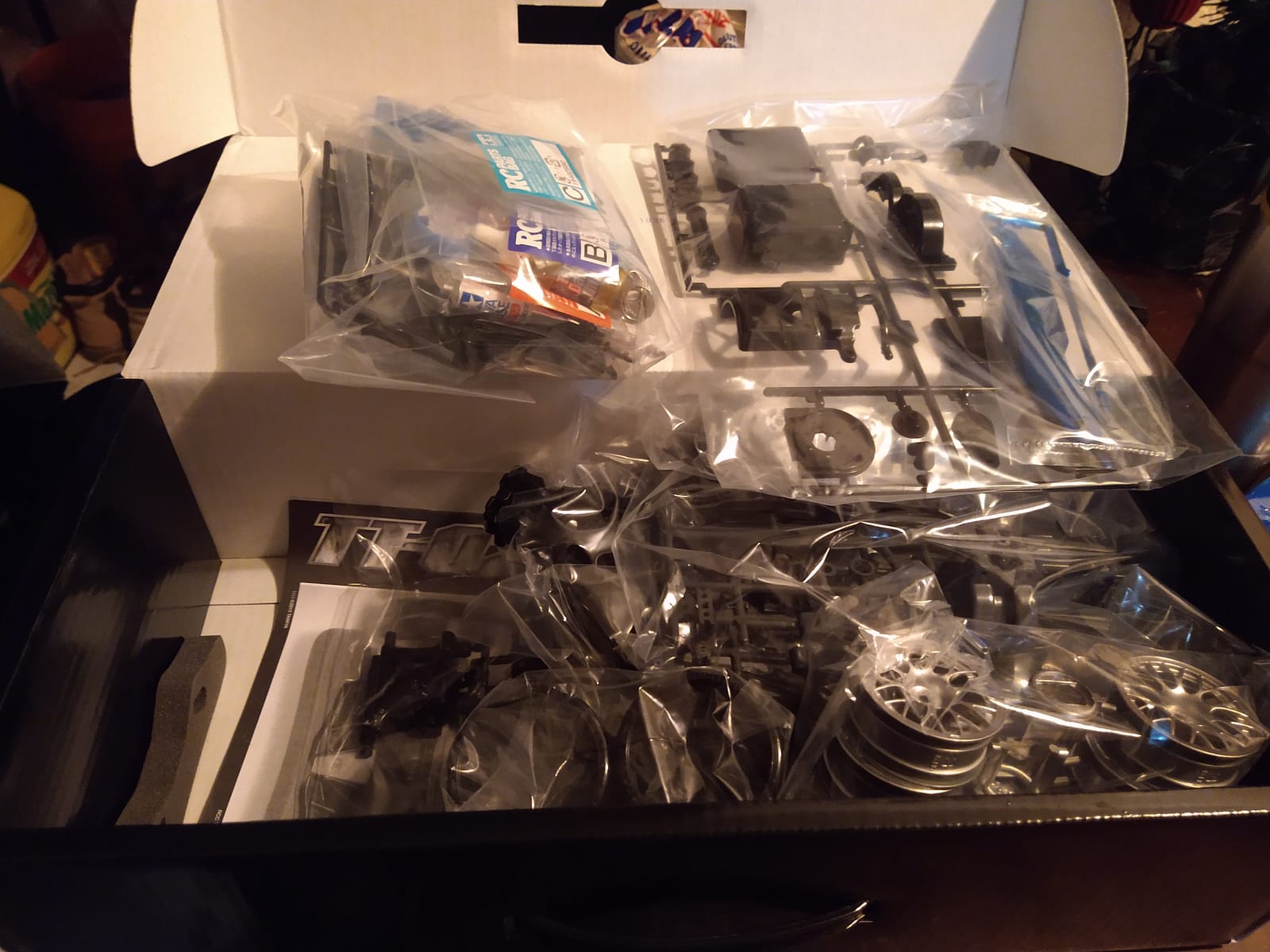Tamiya 300058584 58584 TT-02D Drift Spec Chassis Brushed 1:10 RC Car Electric Road Model 4W, Blue customer photo 2