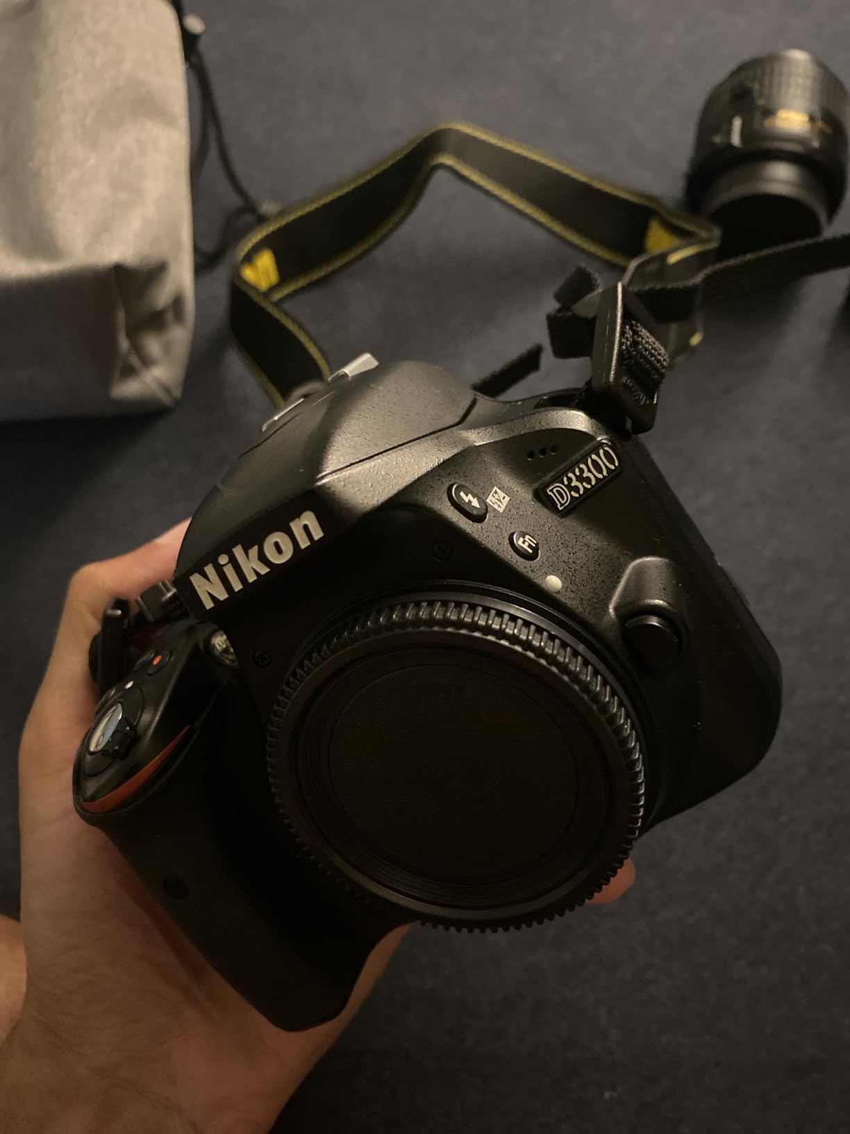 Nikon D3300 24.2 MP CMOS Digital SLR with Auto Focus-S DX Nikkor 18-55mm f/3.5-5.6G VR II Zoom Lens (Black) customer photo 2