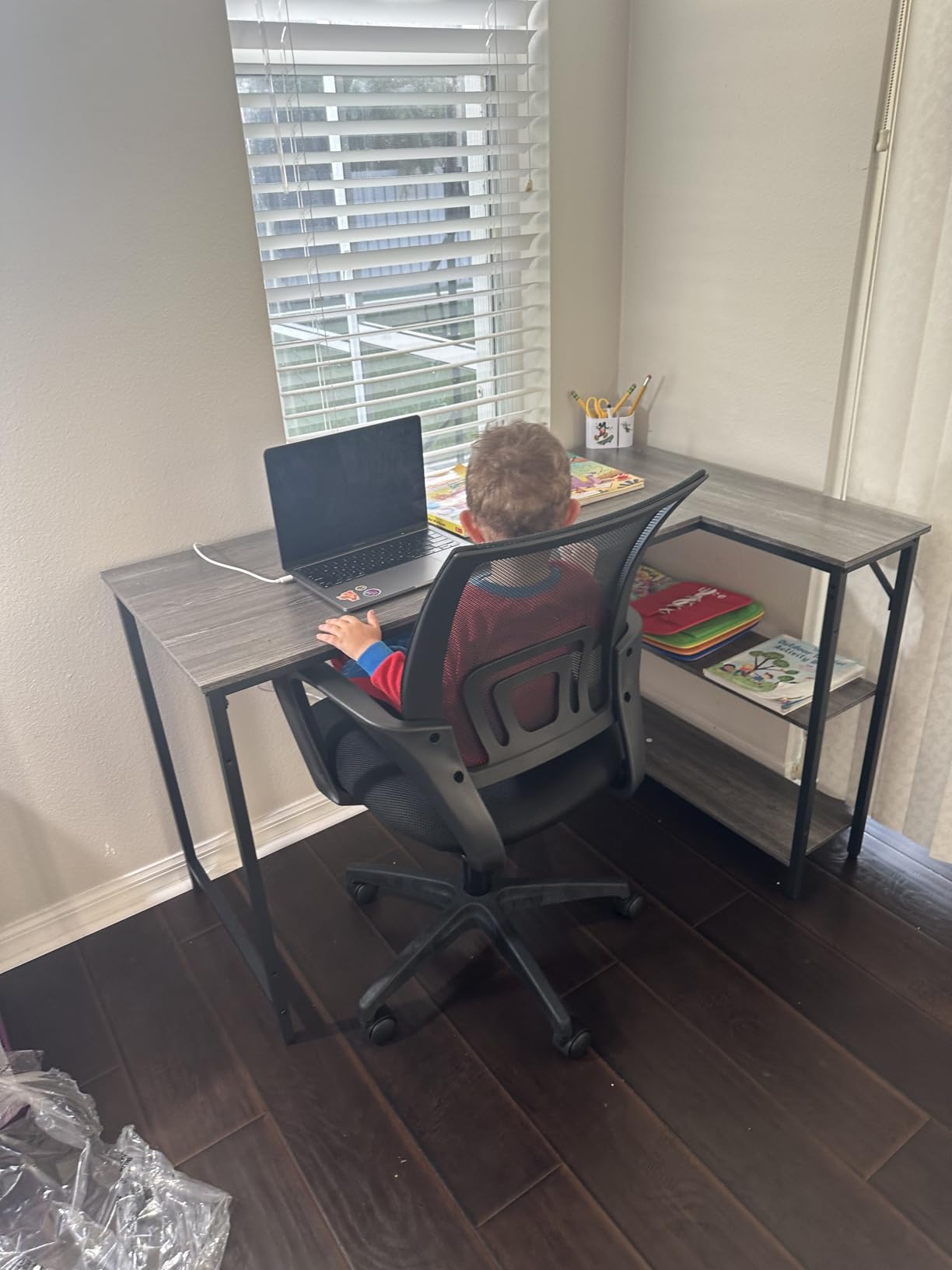 BestOffice | Ergonomic Office Chair | Black | Pack of 1 | Mesh Desk Chair customer photo 1