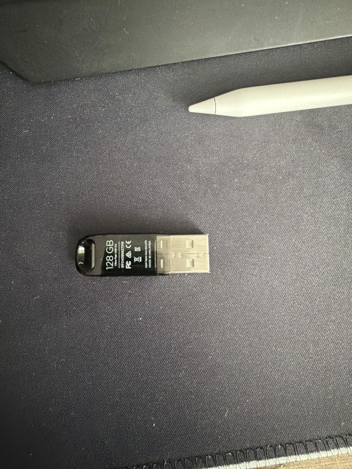 SANDISK 128GB Ultra Flair, USB-A Flash Drive, Up to 150MB/s Read Speeds customer photo 1
