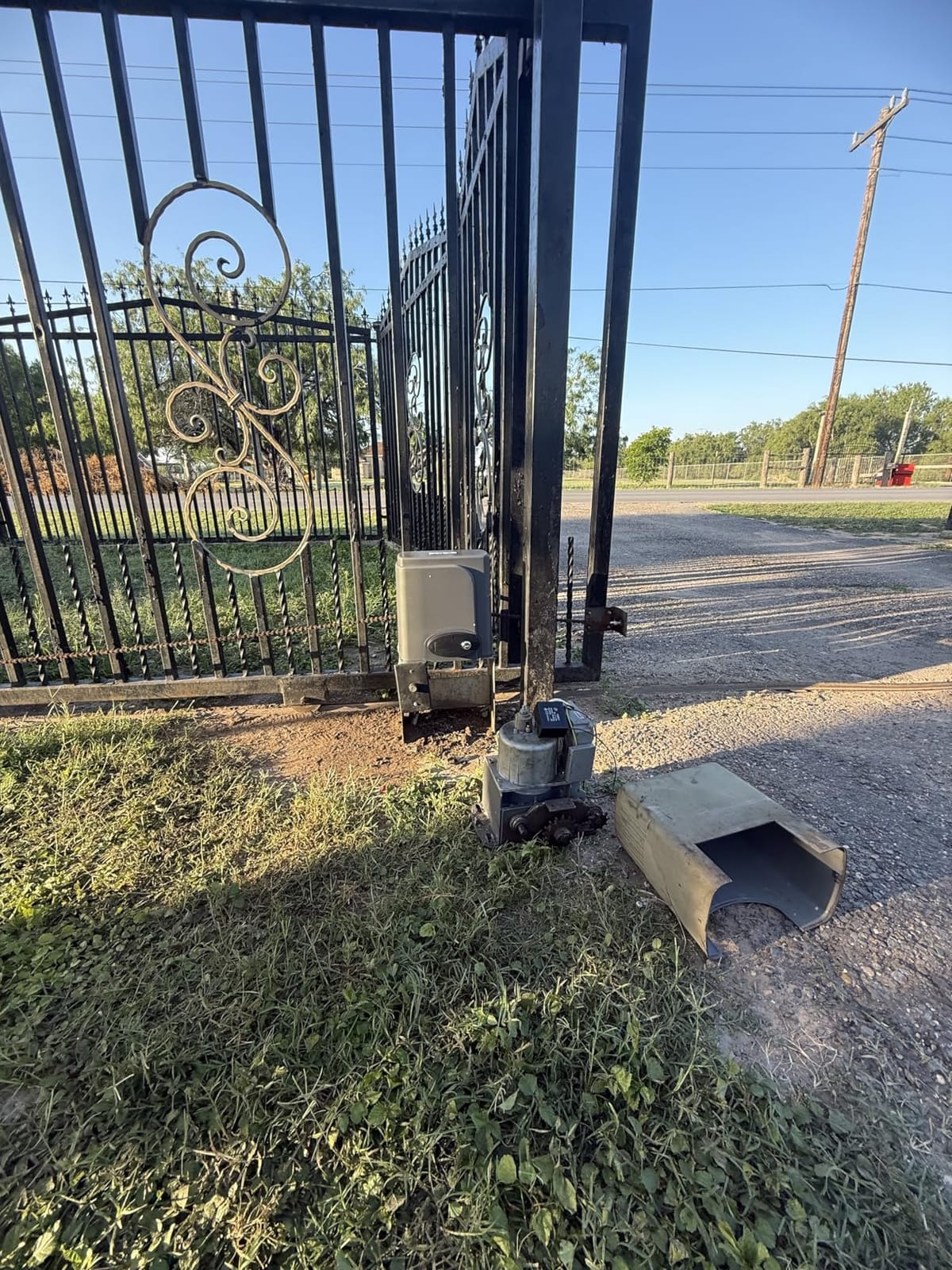 CO-Z Automatic Sliding Gate Opener 1400 lb 40 ft Gates 110V Chain Drive customer photo 2