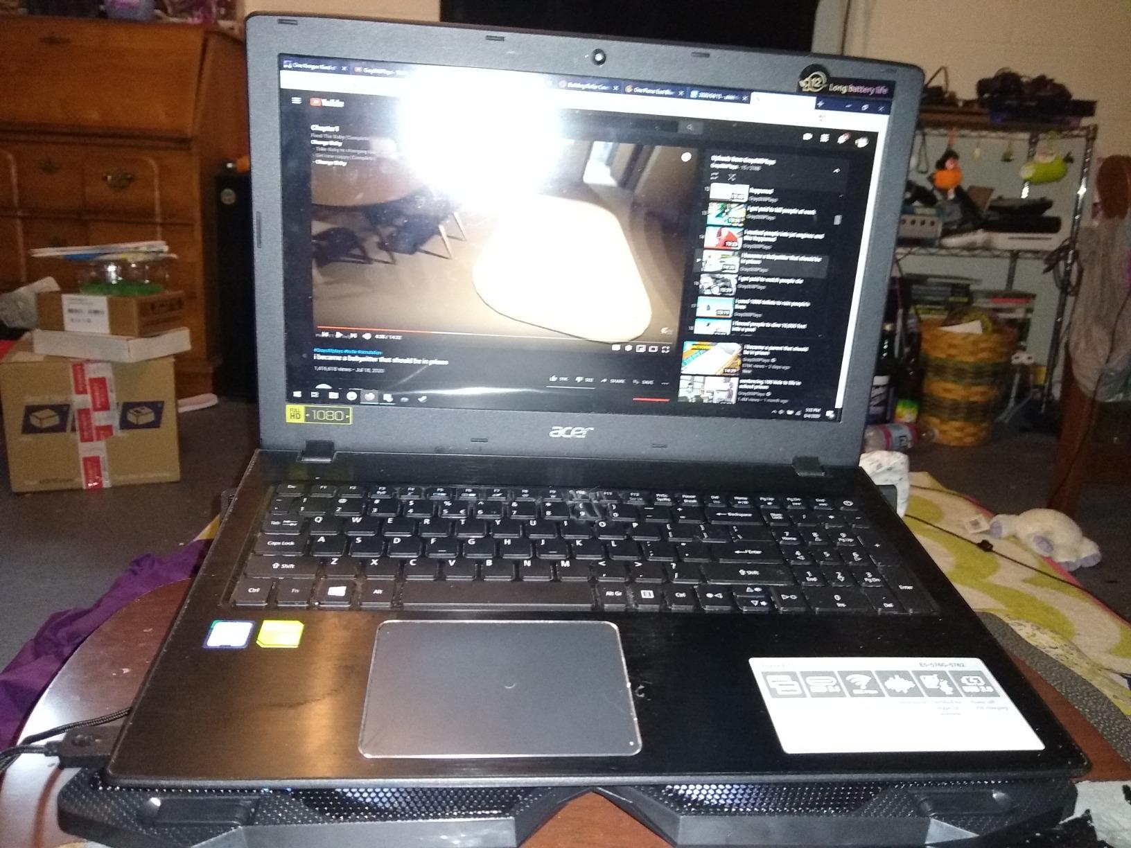 Laptop Cooling Pad with 4 Fans at 1200 RPM - USB Stand for PC and Consoles customer photo 2