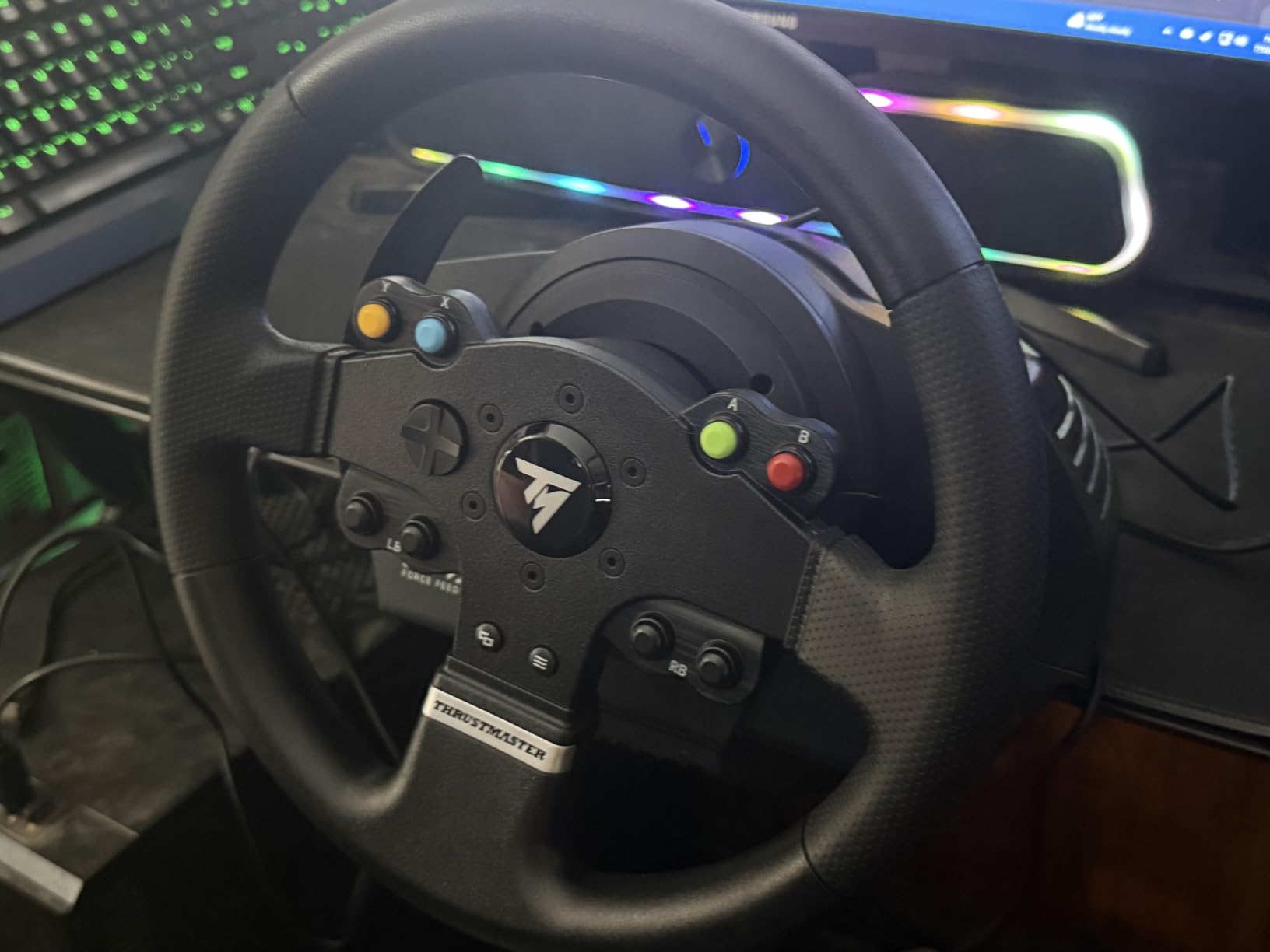Thrustmaster TMX Force Feedback Racing Wheel & Pedals - XBOX & PC customer photo 1