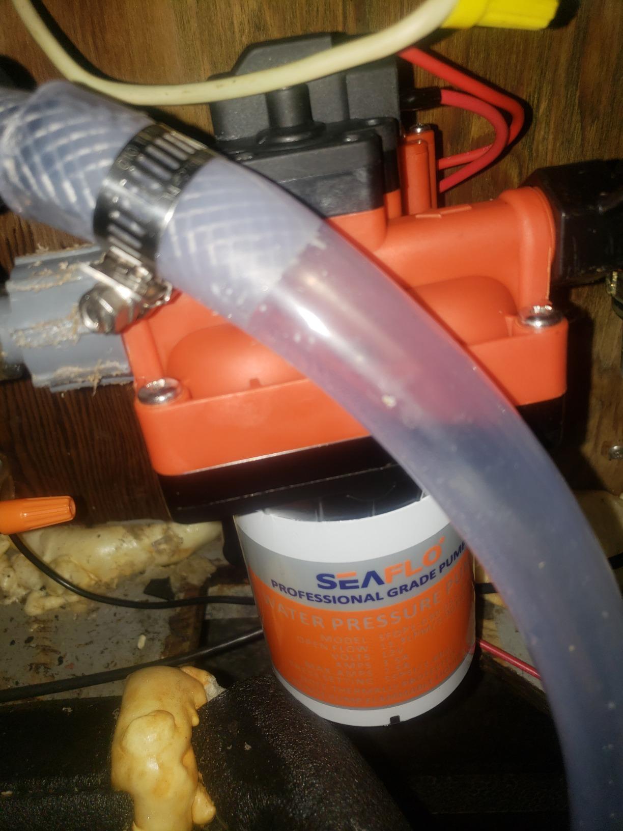 SEAFLO 42 Series 12V RV Water Pump, 3.0 GPM 55 PSI, 4-Year Warranty, On-Demand Fresh Water Pressure Pump with Bypass, Self-Priming for RVs, Boats, Marine & Off-Grid Use, UL Listed customer photo 1