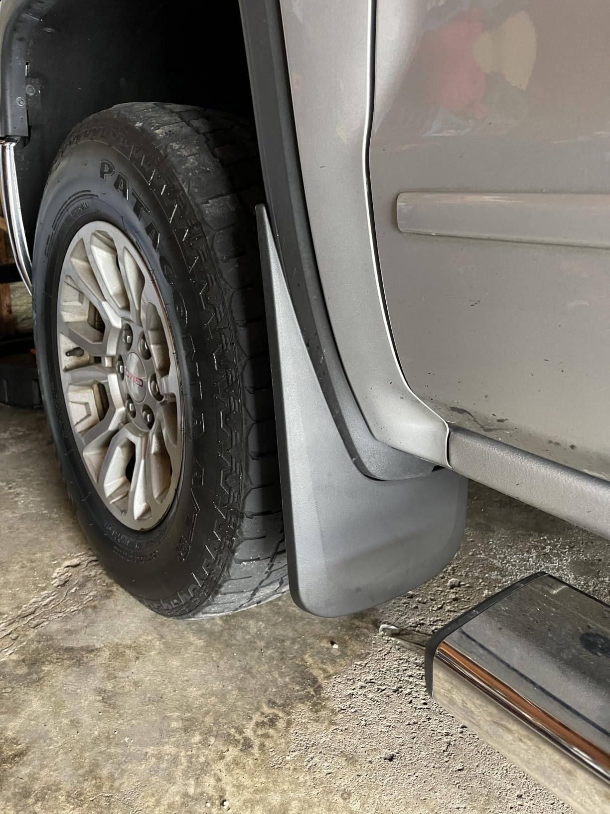 Husky Liners - Front & Rear Mud Guards | 2014-2018 GMC Sierra 1500, 2019 GMC Sierra 1500 Limited, 2015-2019 GMC Sierra 2500/3500 HD w/Single Rear Wheels, Front & Rear Set - Black, 4 Pc | 56896 customer photo 1