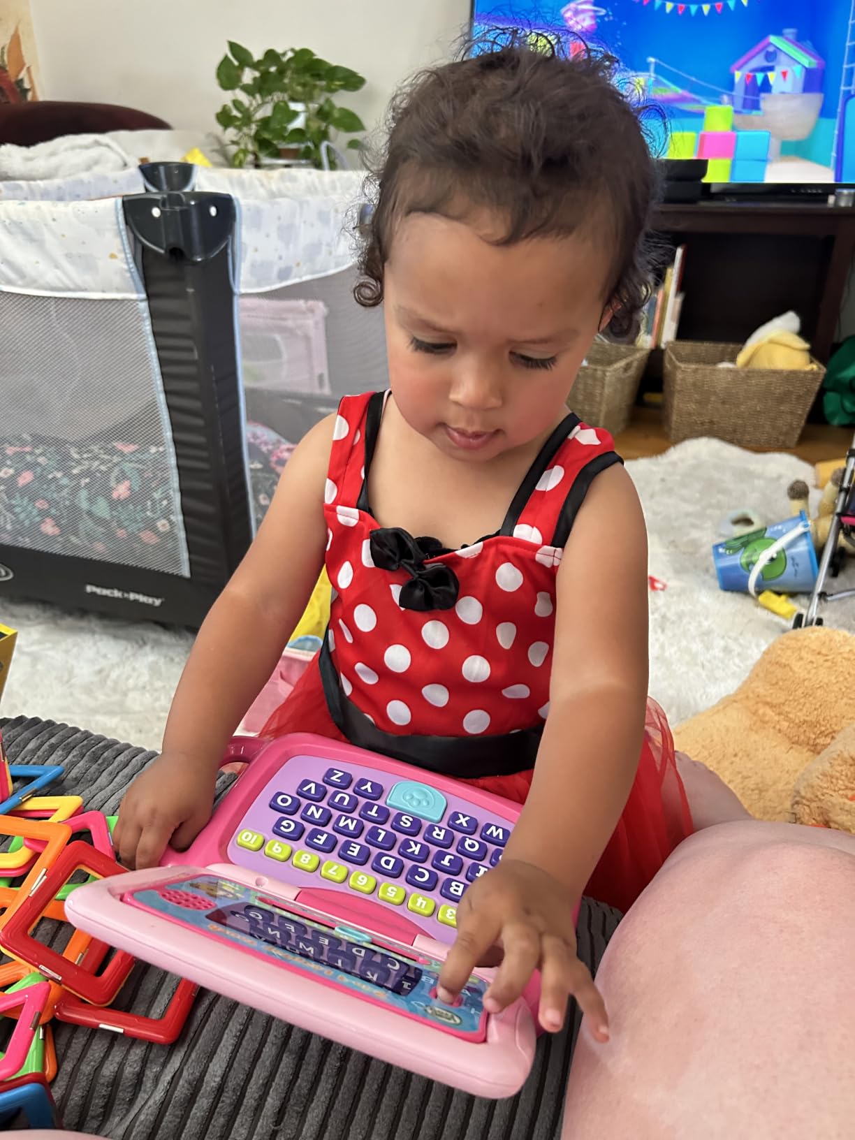 LeapFrog 2-in-1 LeapTop Touch customer photo 1