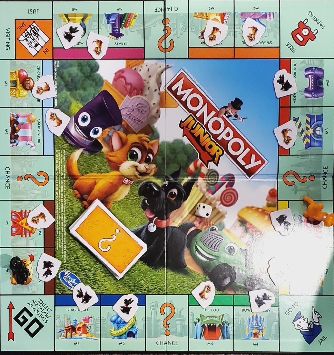 Monopoly Junior Board Game for 4 Players, Ages 5 and up (Amazon Exclusive) customer photo 2