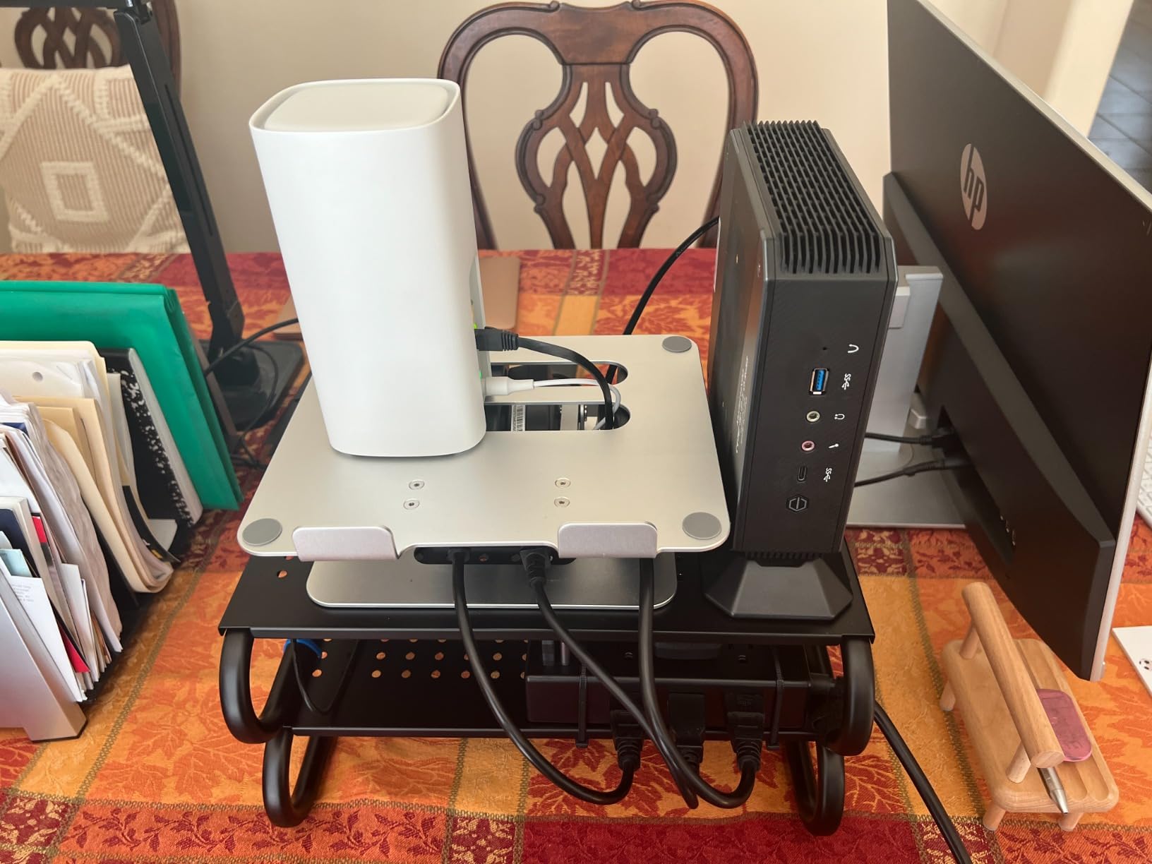 HUANUO Monitor Riser for Desk, Laptop Stand with Vented Steel Shelf, Black customer photo 1