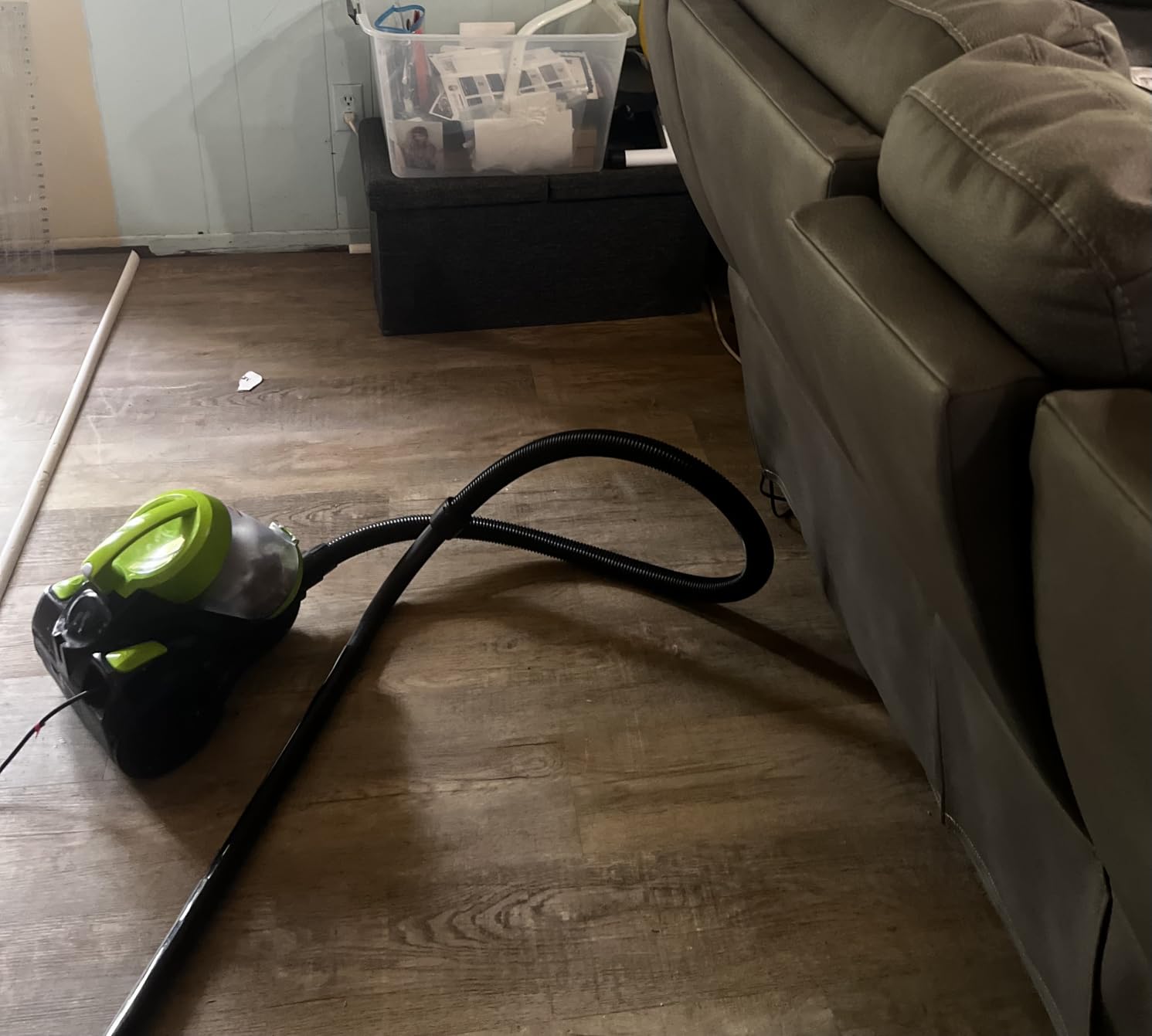 Bissell 2156A Zing Canister Bagless Vacuum customer photo 2