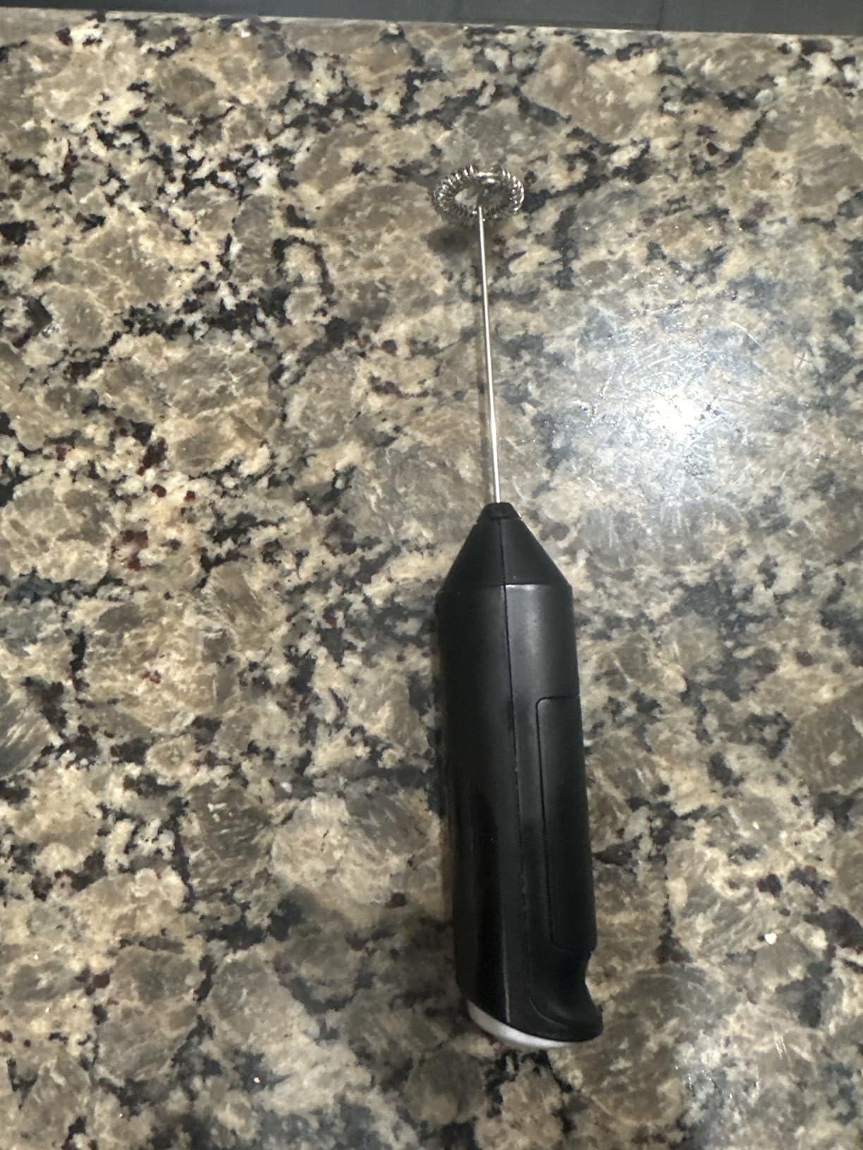 Bonsenkitchen Milk Frother for Coffee, Battery Operated, Black customer photo 2