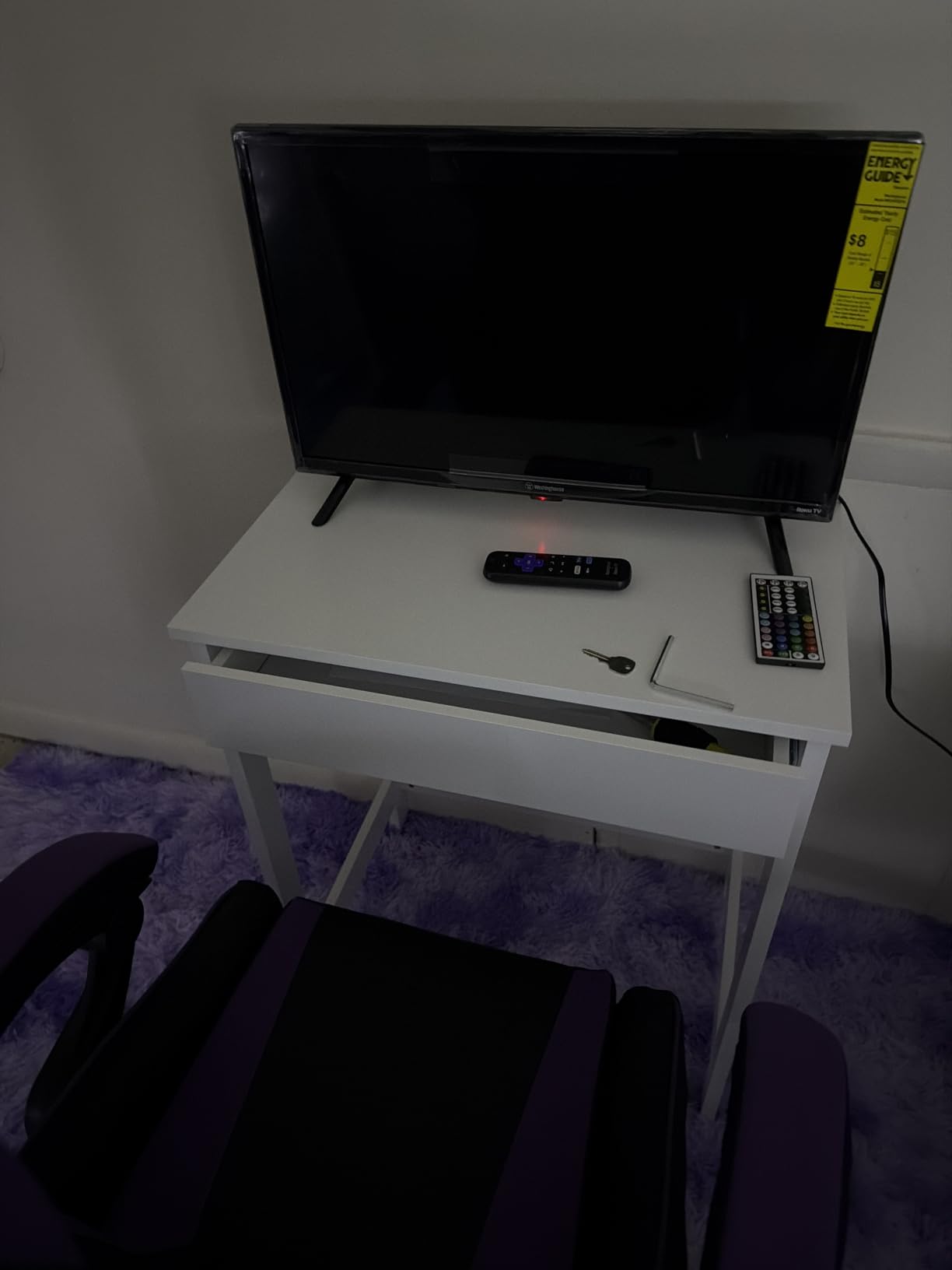 SoBuy Small Writing Desk with MDF Drawers customer photo 2