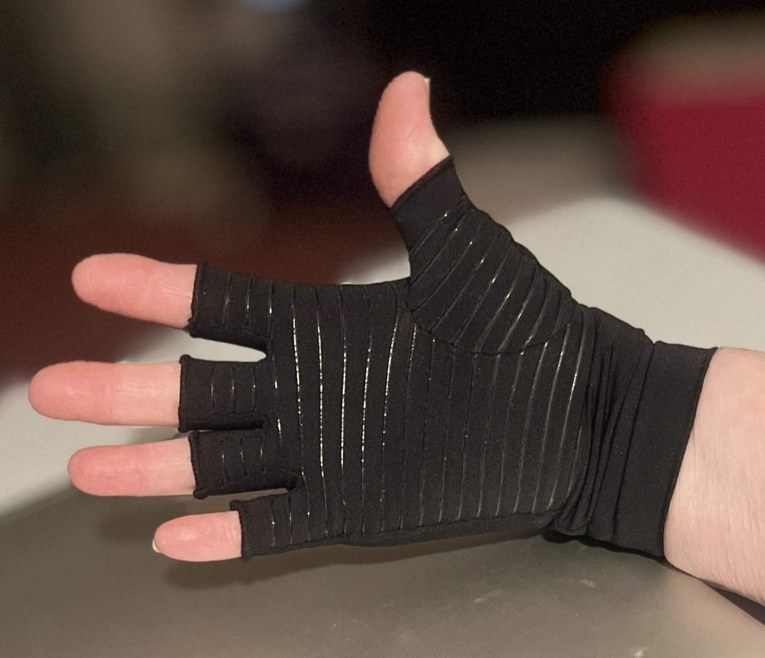 ComfyBrace Copper Arthritis Gloves, Hand Compression Gloves for Women & Men customer photo 2