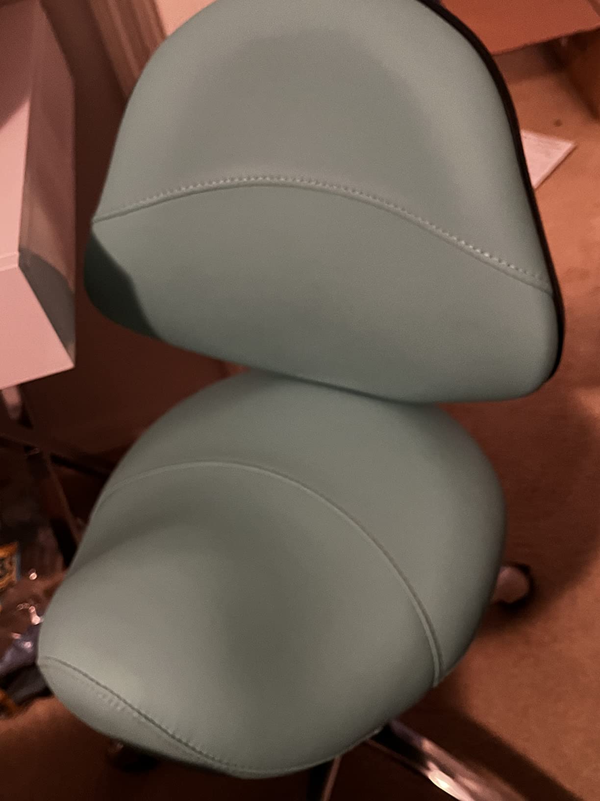 Grace&Grace Professional Saddle Stool Chair with Back Support, Rolling Saddle Ergonomic Stool Heavy Duty for Clinic Dentist Spa Massage Salons Studio (Black, Adjustble Back) customer photo 2