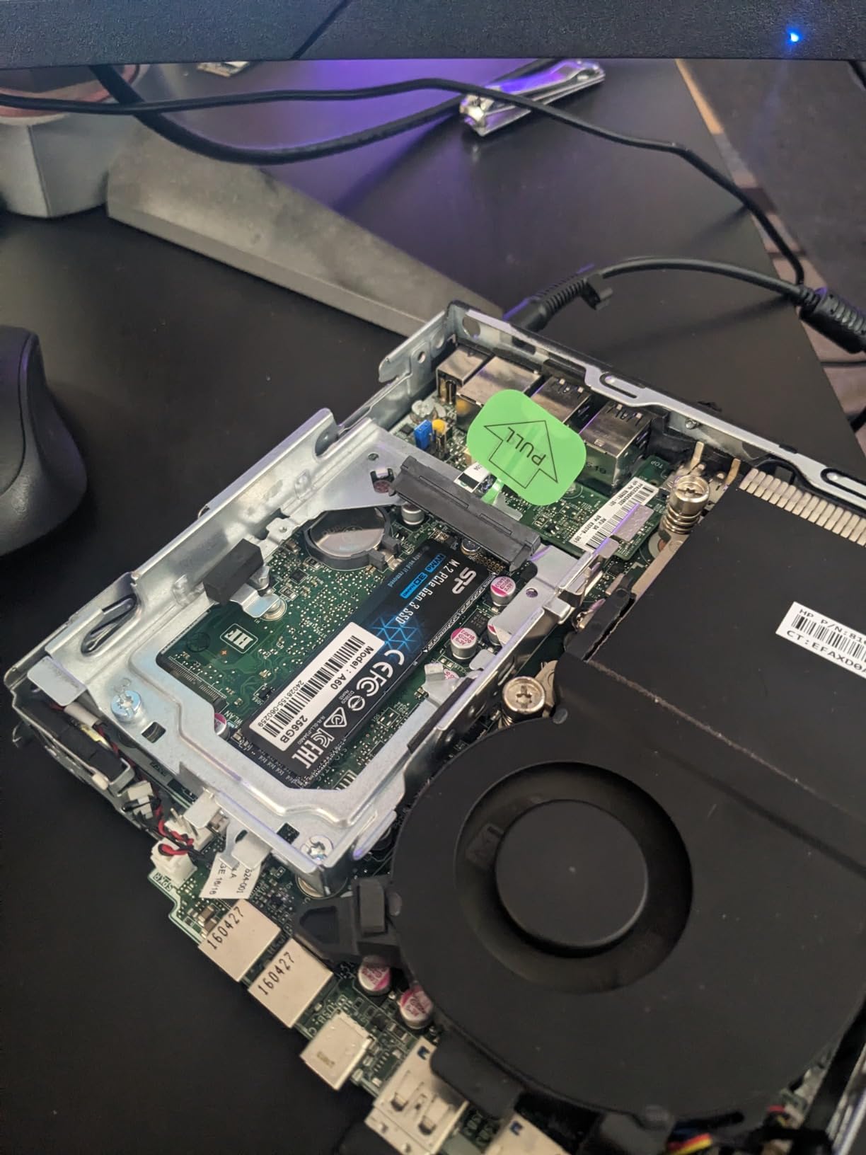 HP EliteDesk 800 G2 Desktop Mini Business PC, Intel Quad-Core i5-6500T up to 3.1G, 16GB DDR4, 240GB SSD, VGA, DP, Win 11 Pro 64 bit (Renewed) customer photo 1