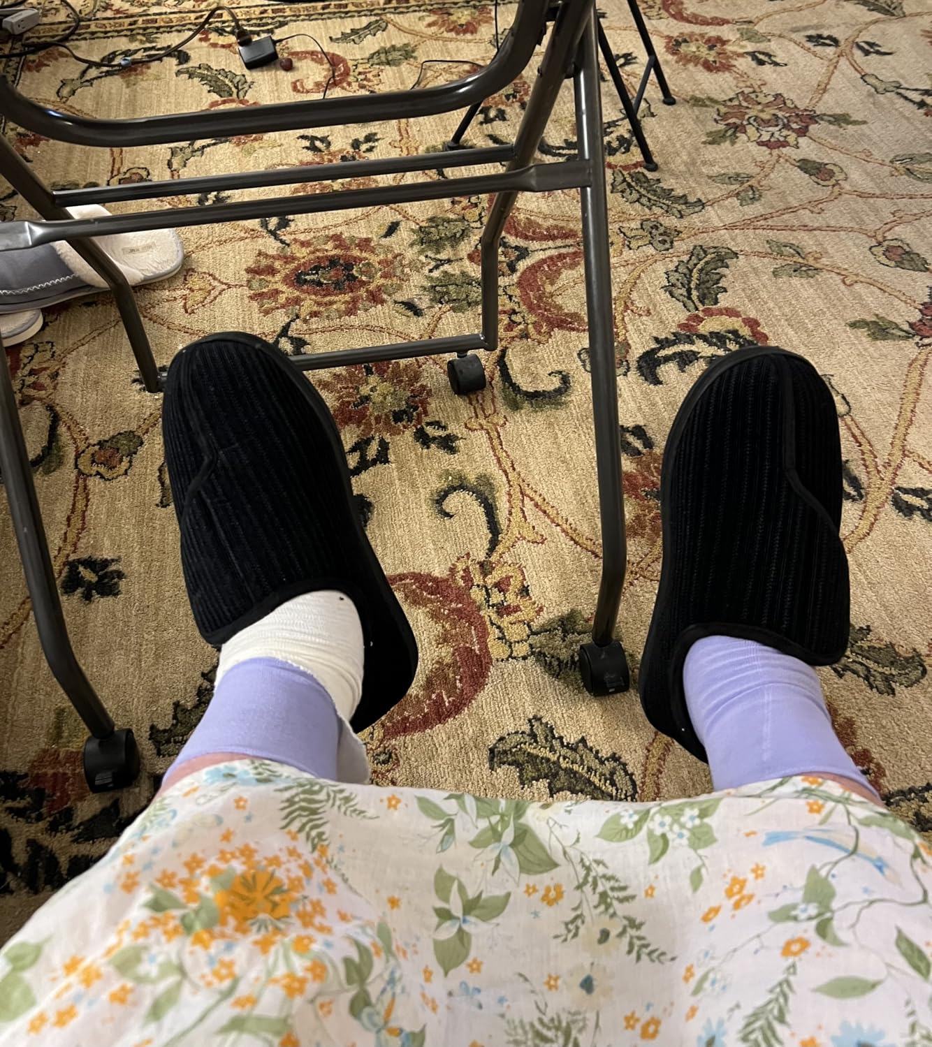 LongBay Men's Memory Foam Diabetic Slippers Comfy Warm Plush Fleece Arthritis Edema Swollen House Shoes customer photo 1