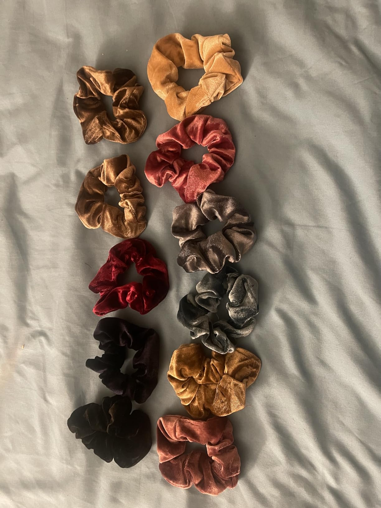 Whaline 12Pcs Blush Theme Scrunchies Velvet Elastics for Women Pink Bobbles Soft Lovers Scrunchy Classic Thick Hair Bands Ties Gifts for Teenage Girls customer photo 1
