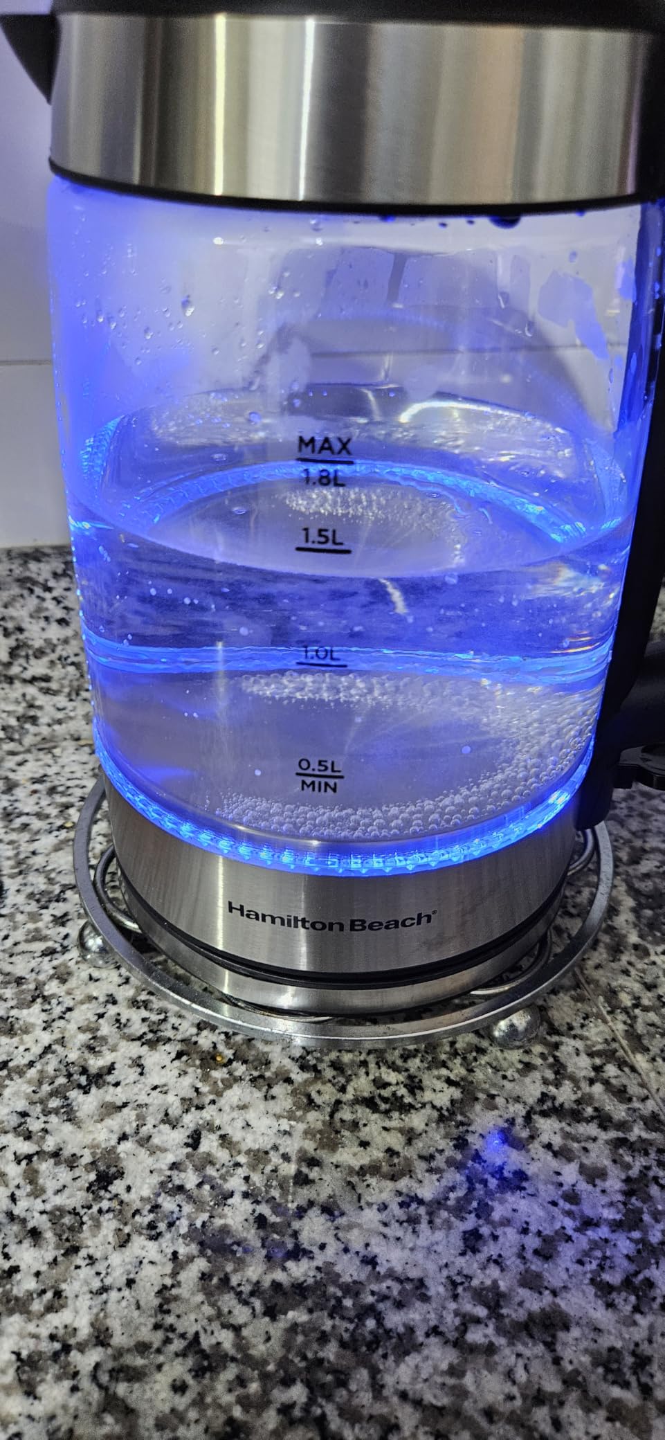 Hamilton Beach 1.7 Liter Electric Tea Kettle, Water Boiler & Heater customer photo 1