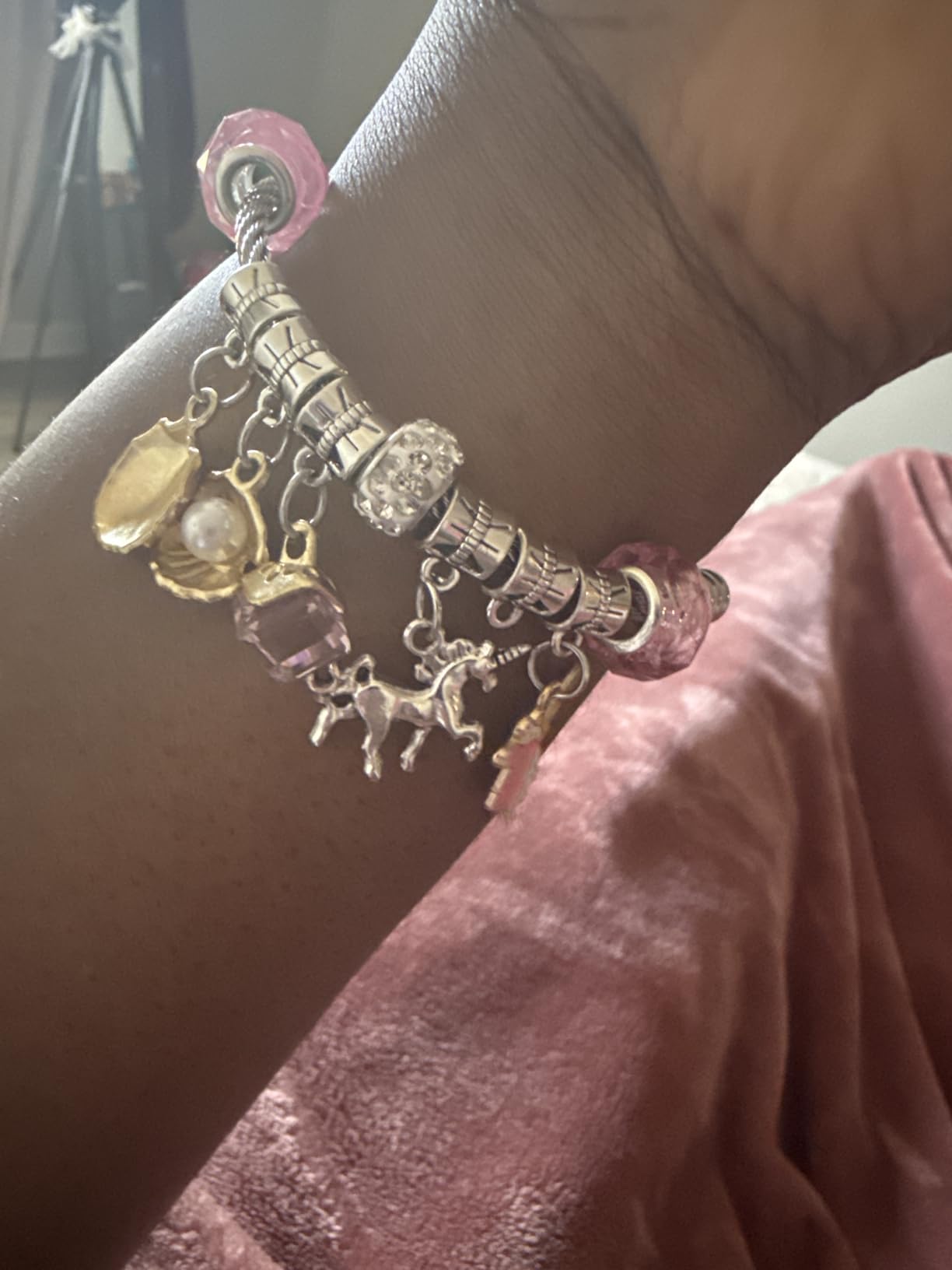 COO&KOO Charm Bracelet Making Kit, A Unicorn Girls Toy that Inspires Creativity and Imagination, Crafts for Girls Ages 8-12 with Jewelry Making Kit Perfect Gifts for 6 7 8 9 10 Girl Self-Expression! customer photo 1