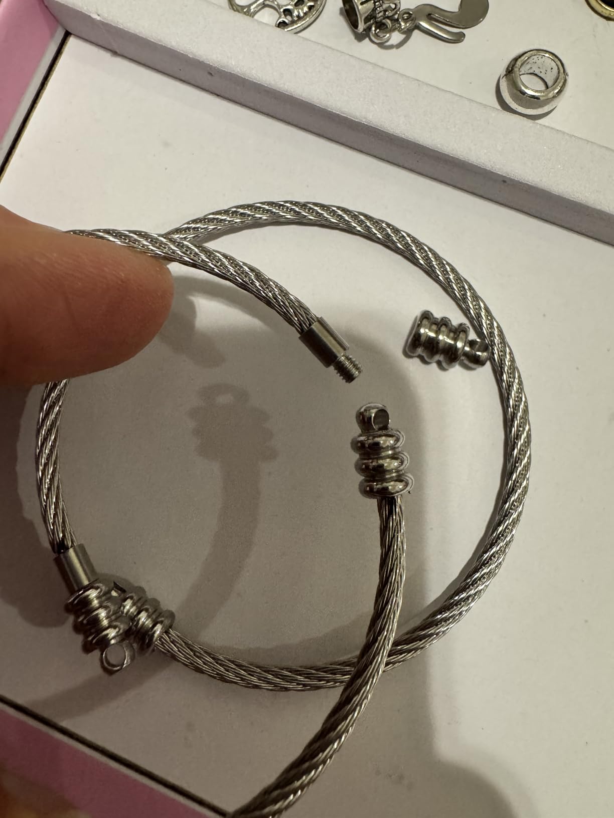 COO&KOO Charm Bracelet Making Kit, A Unicorn Girls Toy that Inspires Creativity and Imagination, Crafts for Girls Ages 8-12 with Jewelry Making Kit Perfect Gifts for 6 7 8 9 10 Girl Self-Expression! customer photo 2