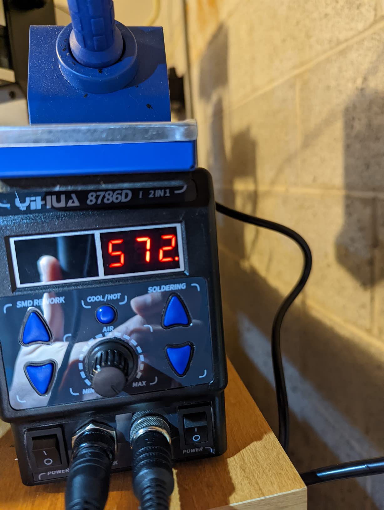 YIHUA 8786D I 2 in 1 Hot Air Rework and Soldering Iron Station with 10 Solder Iron Tips, 4 Hot Air Nozzles, °F /°C, Cool/Hot Air Conversion and Sleep Function customer photo 1