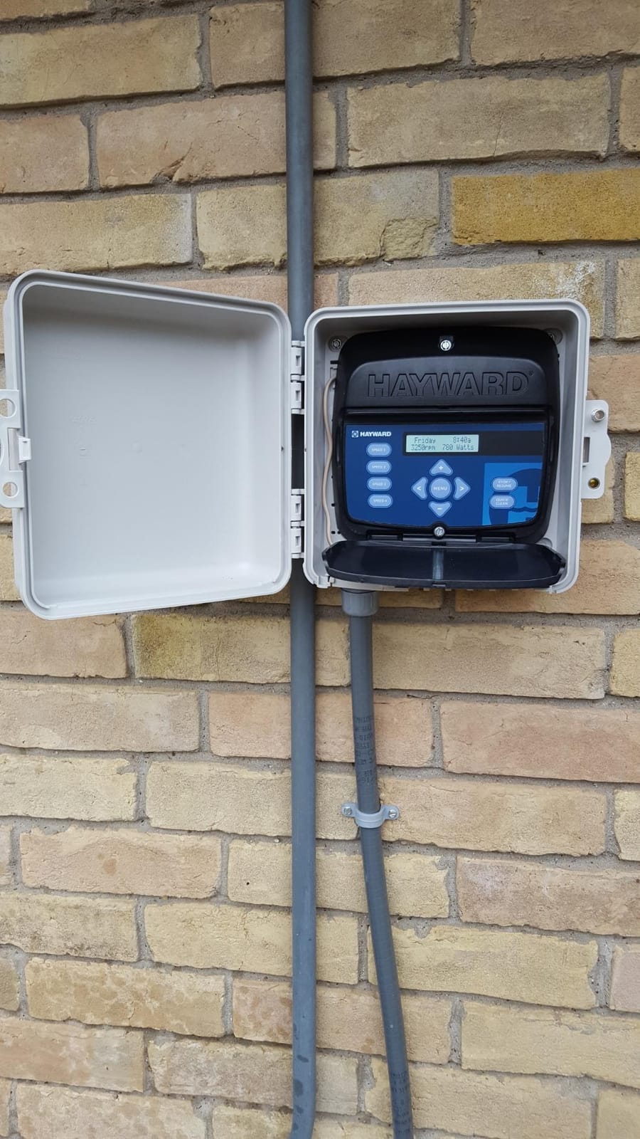 Hayward W3SP2303VSP MaxFlo VS Variable-Speed Pool Pump, Black customer photo 2