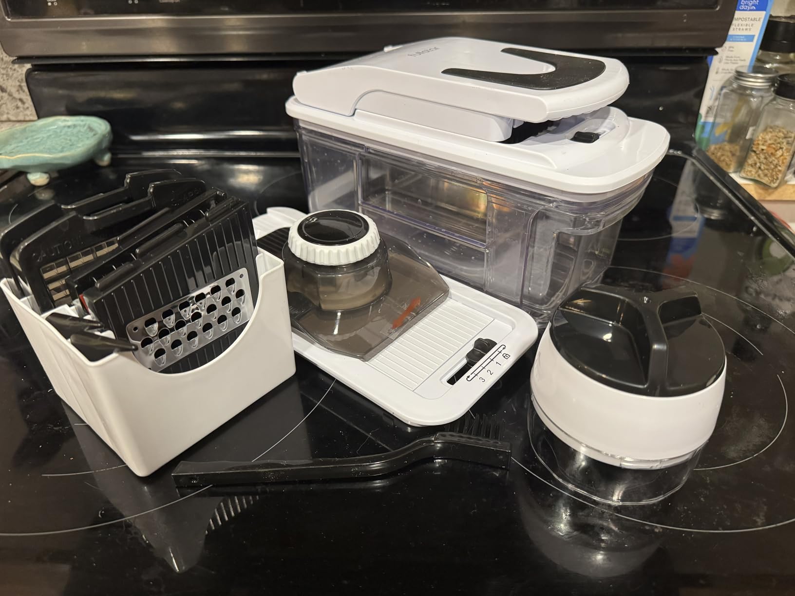Fullstar Pro XL Vegetable Chopper & Mandoline Slicer w Pull-Out Catch Tray customer photo 1