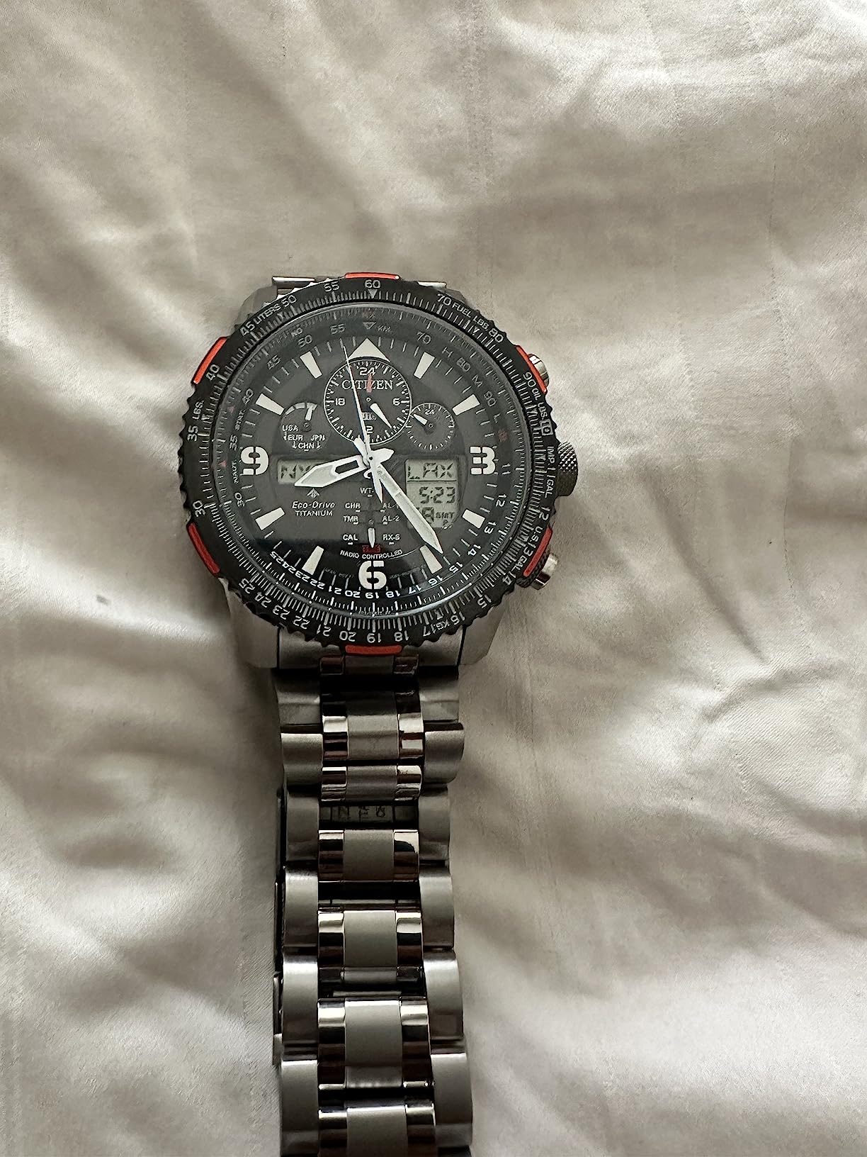 Citizen Men's Promaster Air Skyhawk Eco-Drive Pilot Watch customer photo 1