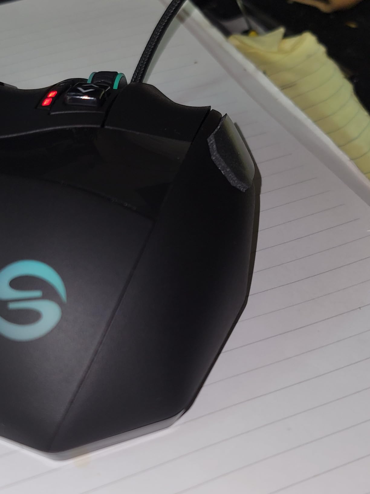 UtechSmart Venus Pro Wireless MMO Gaming Mouse - 16000 DPI RGB customer photo 2