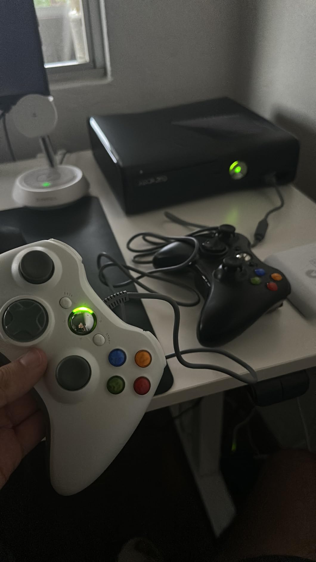 YAEYE Wired Controller for Xbox 360, Game Controller for 360 with Dual-Vibration Turbo Compatible with Xbox 360/360 Slim and PC Windows 7,8,10,11 customer photo 2