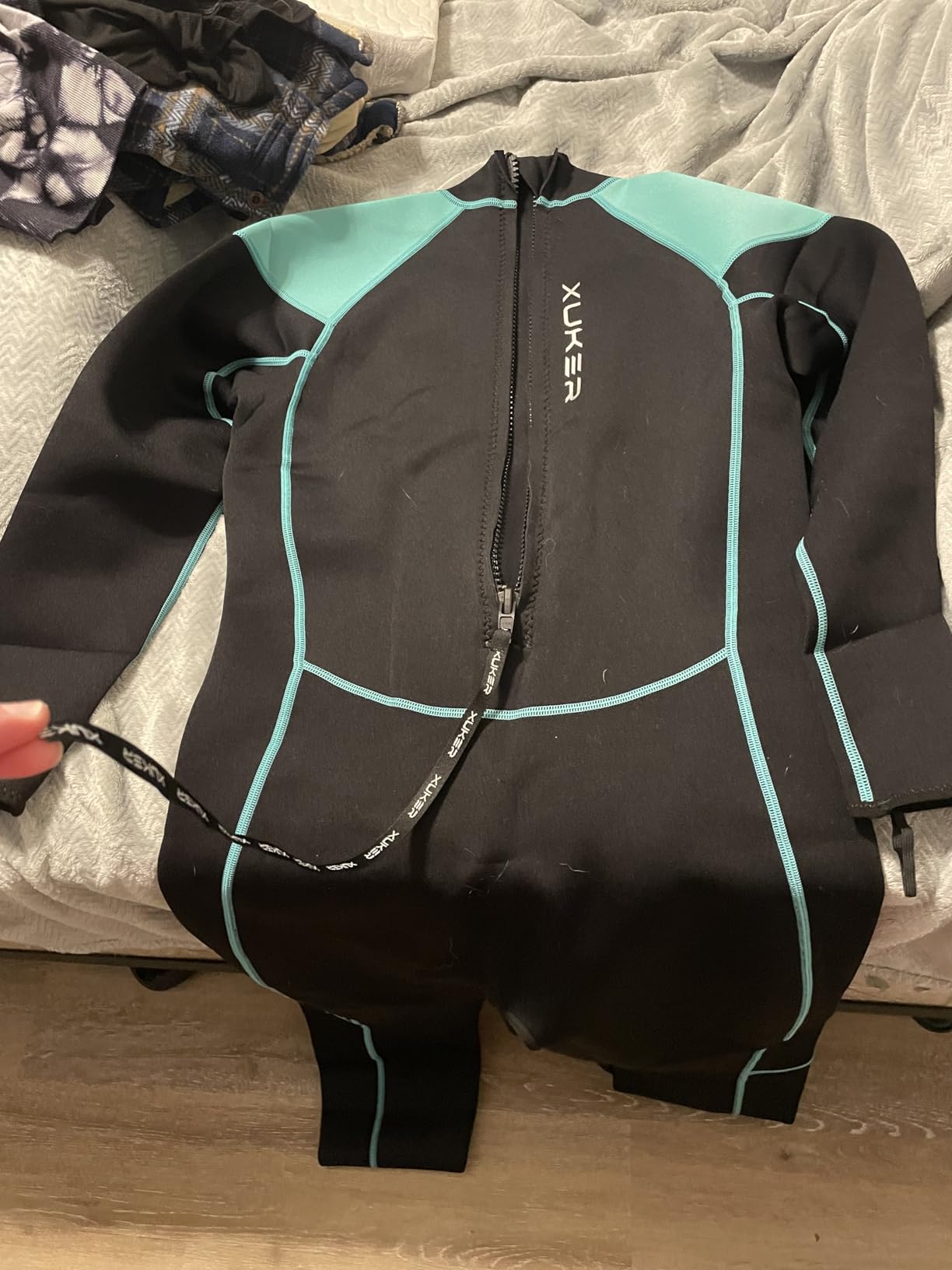 XUKER Wetsuits for Womens 2mm Back Zip Full Body Diving Suits customer photo 2