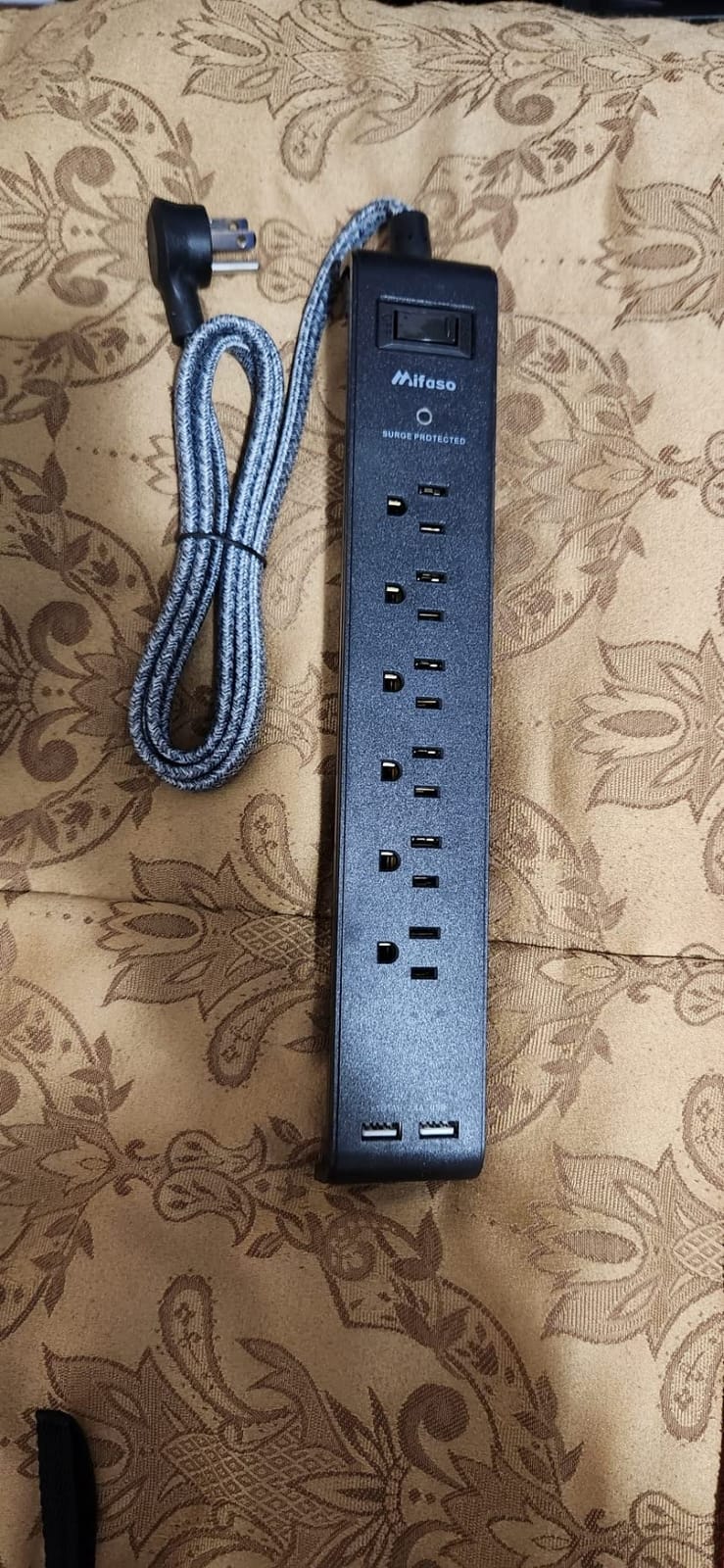 2 Pack Surge Protector Power Strip with 6 Outlets 4 USB Ports customer photo 2