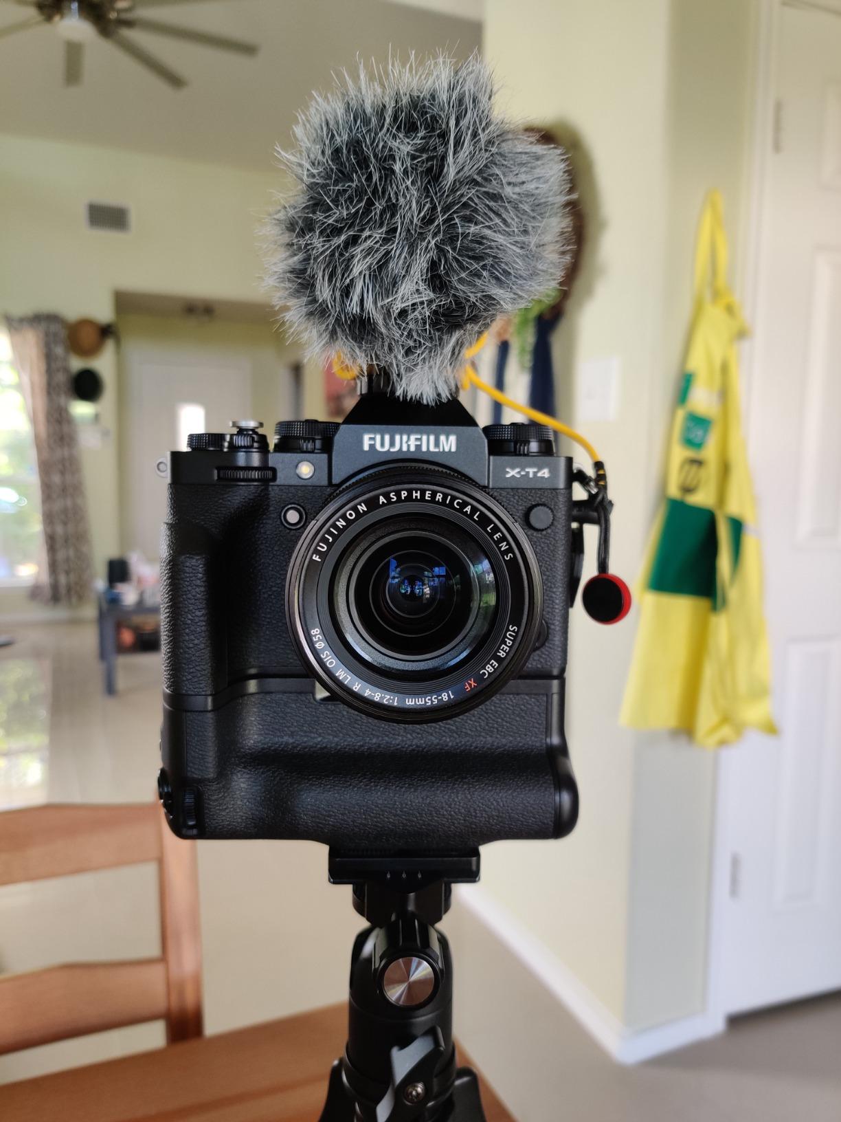 Fujifilm X-T4 Mirrorless Camera Body - Silver customer photo 2