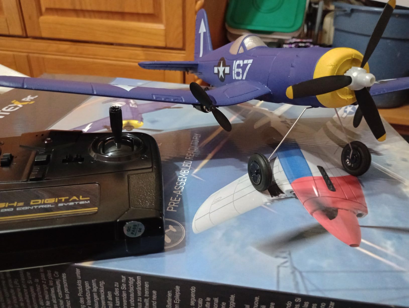 volantexrc RC Plane for Beginners, 4CH WWII RC Airplane T28 Trojan with Aileron, 2.4Ghz Remote Control Plane with Xpilot Self Righting & One Key Aerobatic for Adults (761-9 RTF) customer photo 2
