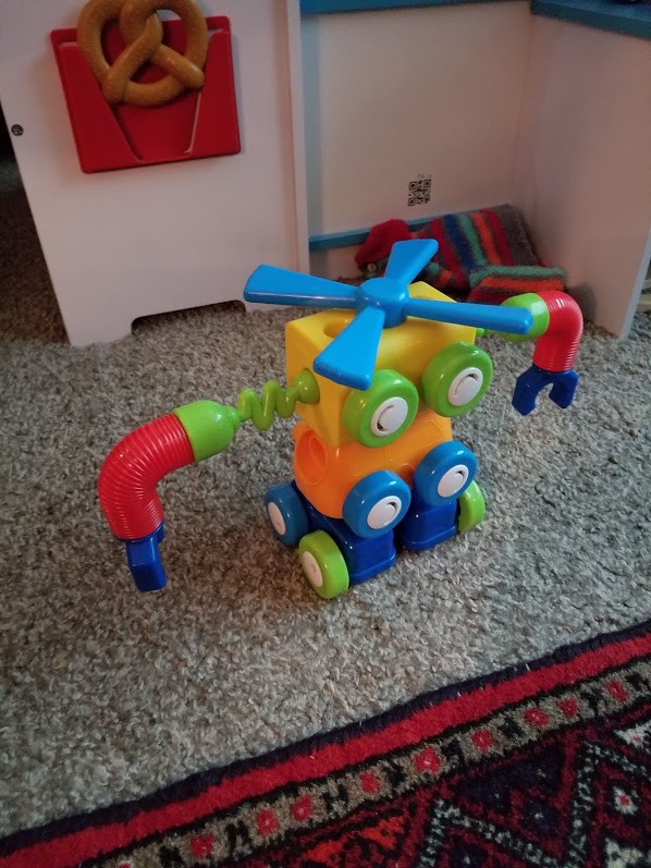 Learning Resources 1-2-3 Build It Robot Factory customer photo 1