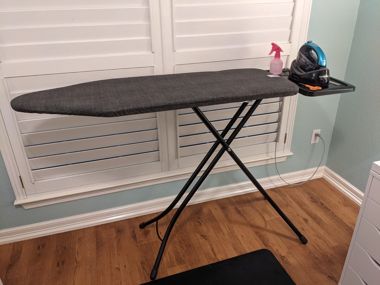 Brabantia Ironing Board C, XL Steam Unit Holder, Adjustable Height, Non-Slip Rubber Feet, Foldable, Denim Black, Size C (49 x 18 inches), Metal Frame, Free Standing, 63 inches customer photo 2