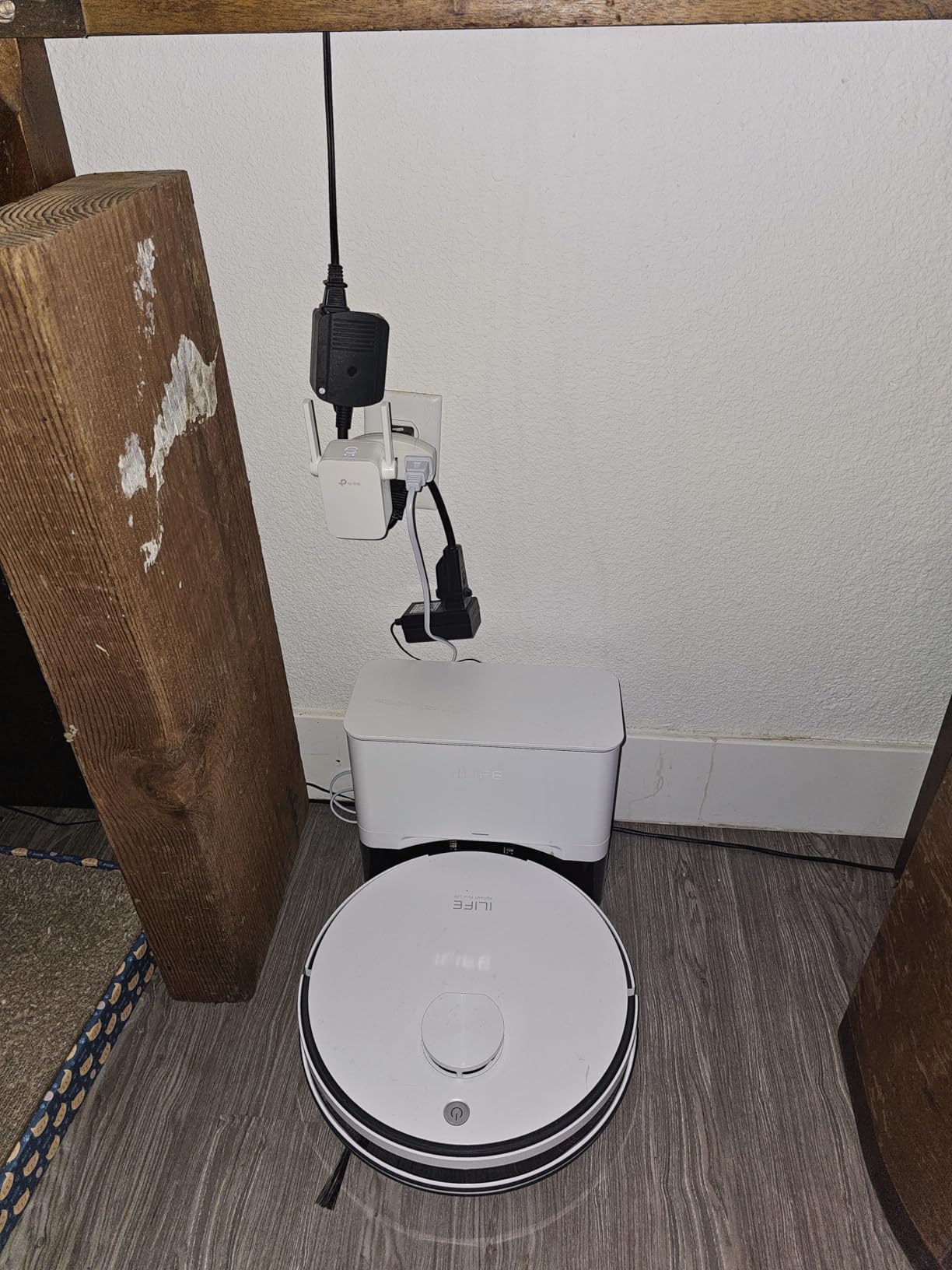 TP-Link N300 WiFi Extender(RE105), WiFi Extenders Signal Booster for Home, Single Band WiFi Range Extender, Internet Booster, Supports Access Point, Wall Plug Design, 2.4Ghz only customer photo 1