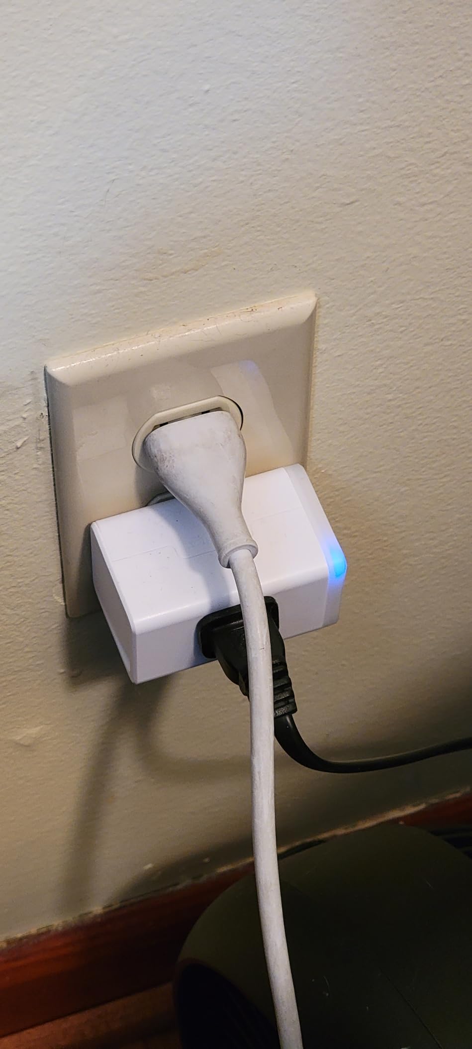 Kasa Smart Plug Mini with Energy Monitoring, KP115 customer photo 2