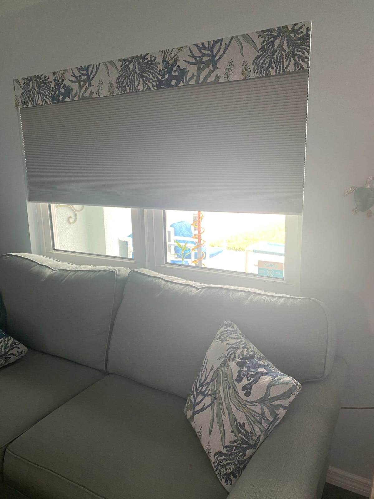 Yoolax Motorized Cellular Shades, Custom, Light Filtering, White customer photo 1