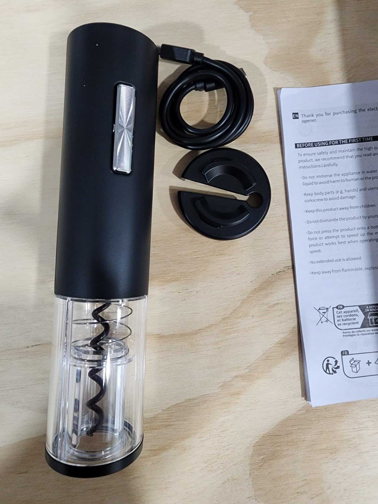 COKUNST USB Rechargeable Electric Wine Bottle Opener with Foil Cutter customer photo 2
