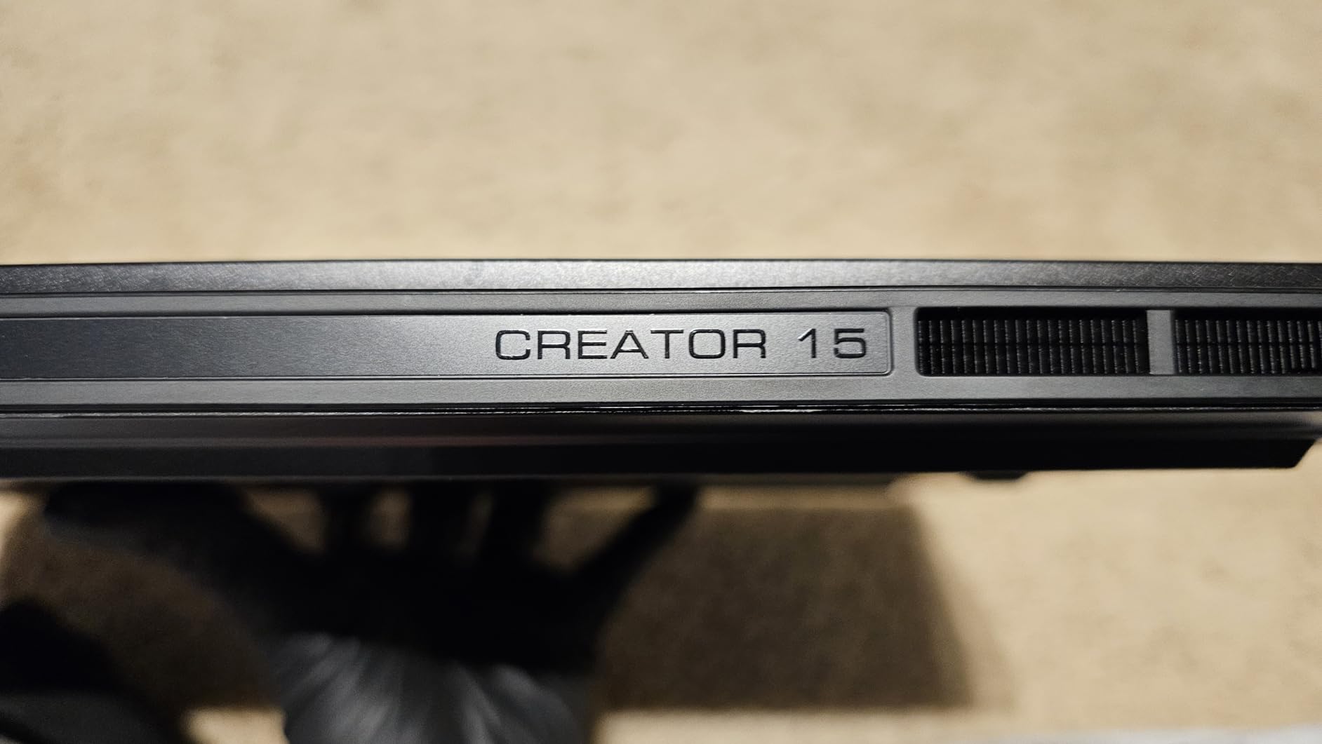 msi Creator 15 Professional Laptop: 15.6