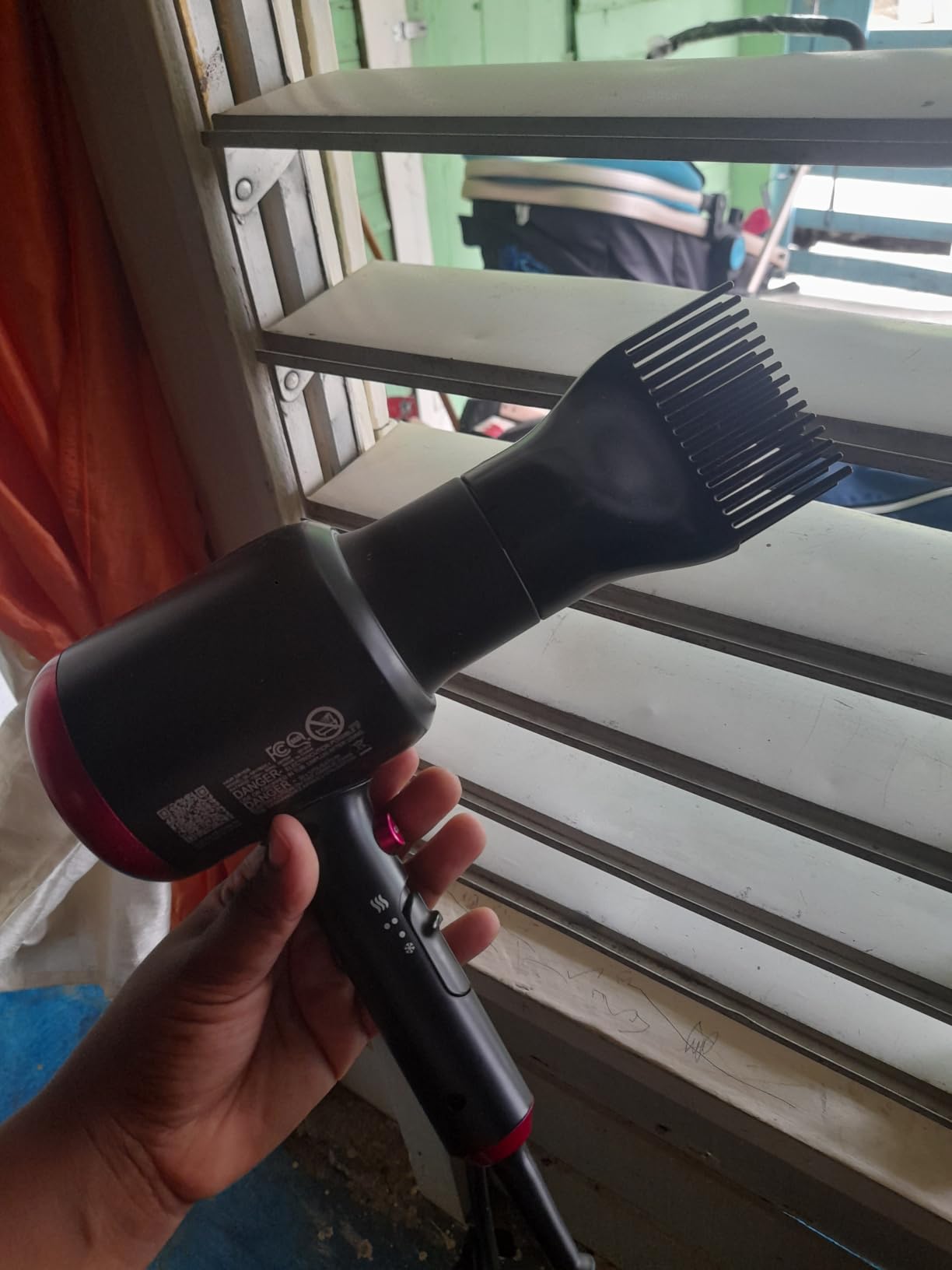 Wavytalk Blown Away Ionic Hair Dryer with Diffuser for Curly Hair customer photo 2