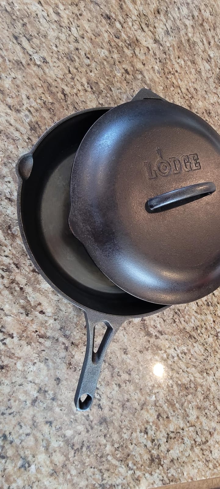 12 Inch Smooth Wasatch Pre-Seasoned Round Cast Iron Skillet customer photo 1