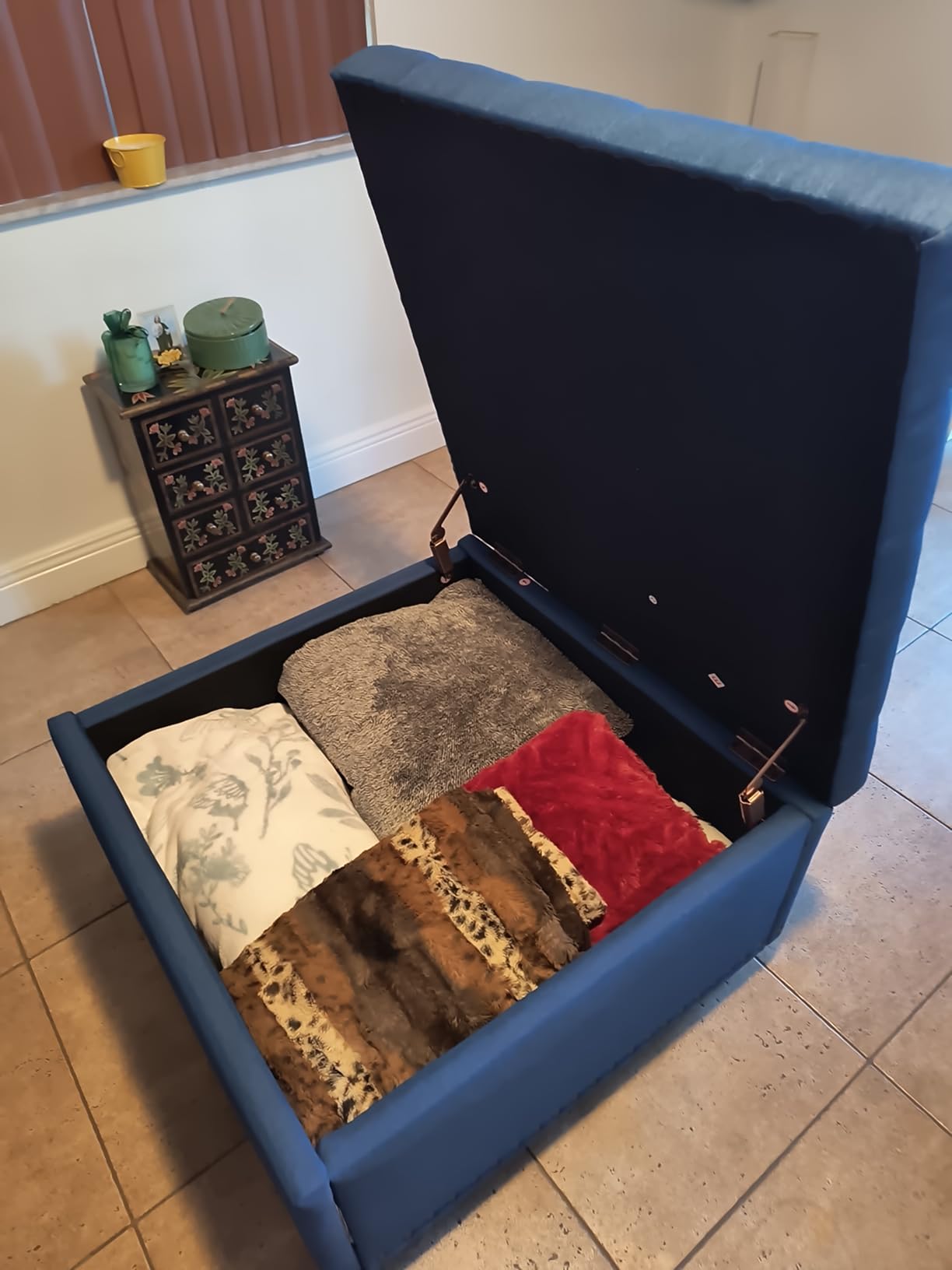 Tbfit 30 Inch Large Square Ottoman with Storage, Coffee Table,Dark Gray customer photo 1