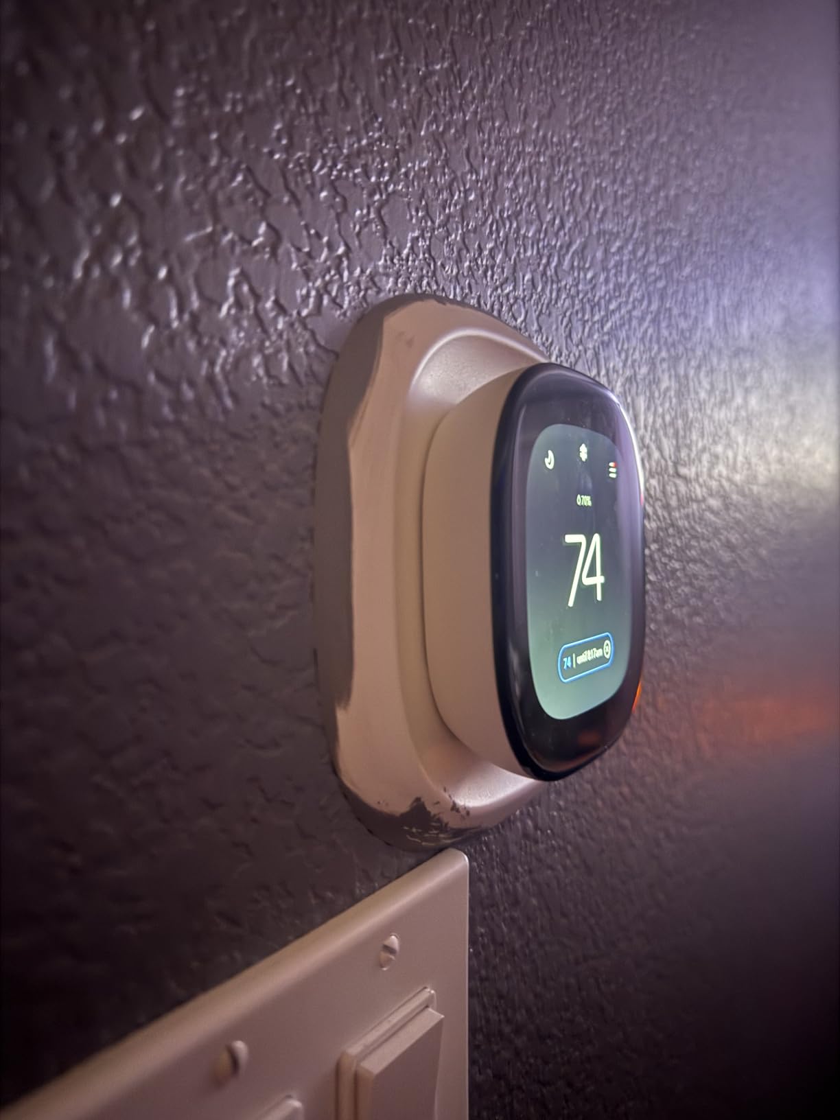 ecobee Smart Thermostat Enhanced, Programmable Wifi Thermostat customer photo 1