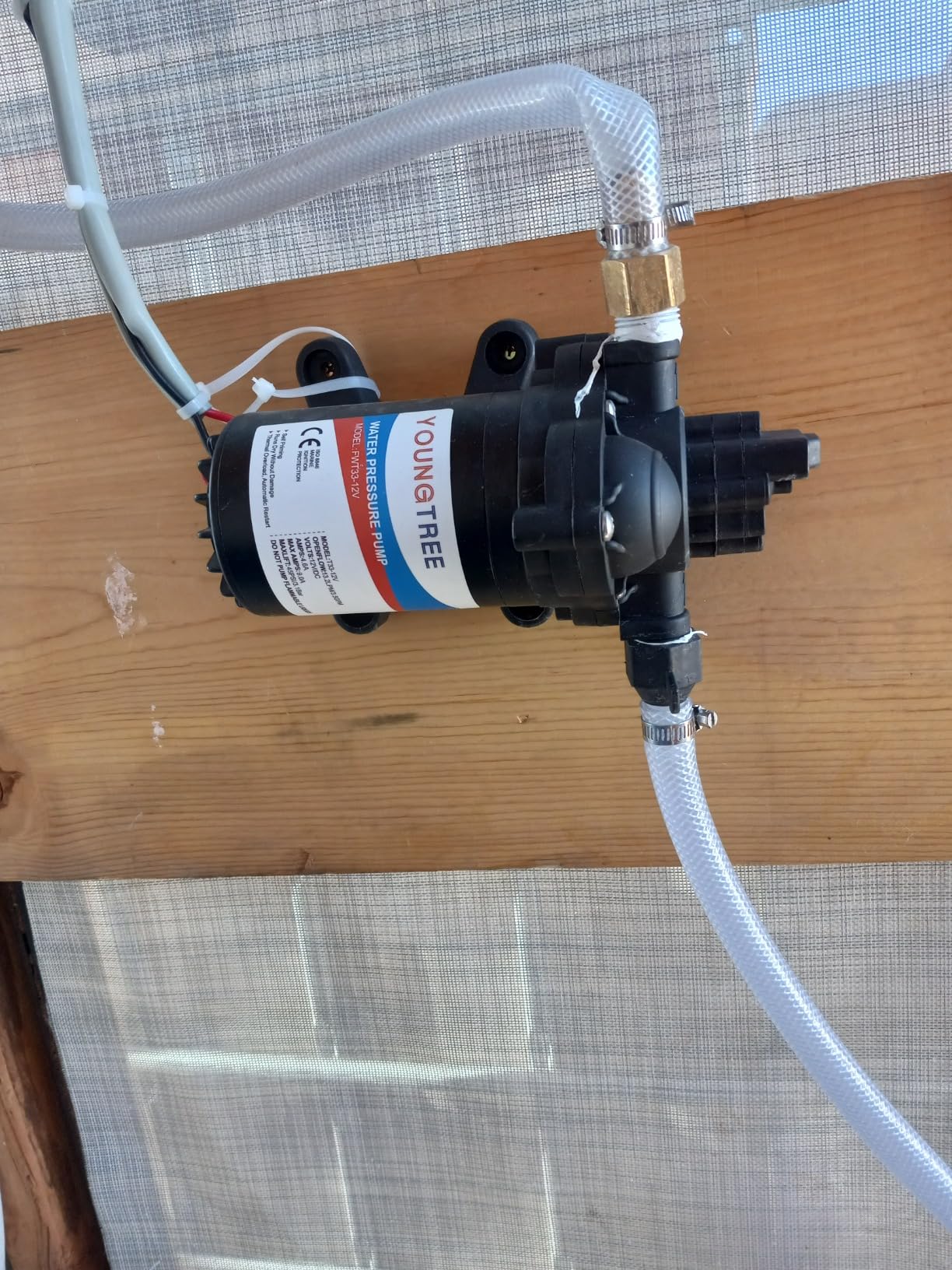 YOUNGTREE 12V RV Water Pump 3.5 GPM 45 PSI Water Pressure Diaphragm Pump customer photo 1