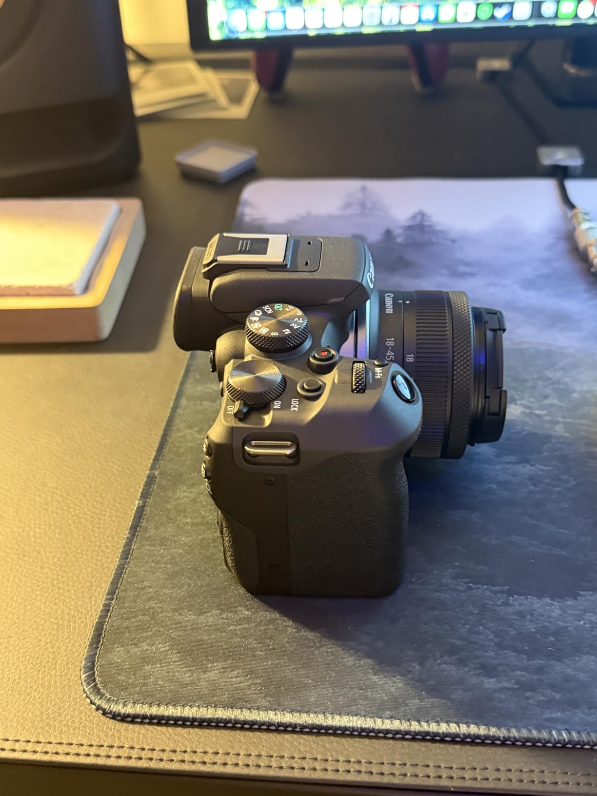 Canon EOS R10 Mirrorless Camera Lens Kit | RF-S 18-45mm customer photo 2