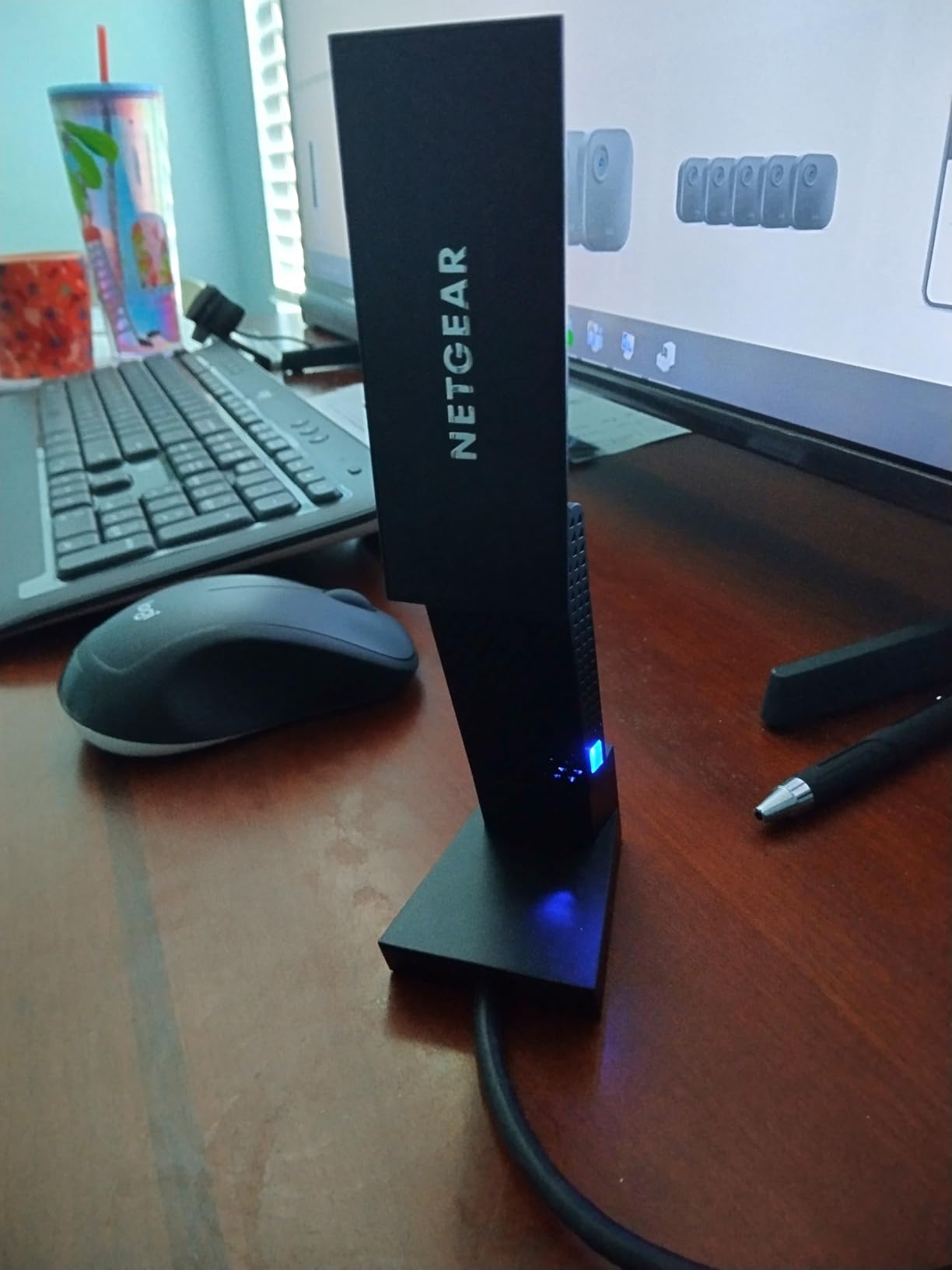 NETGEAR Nighthawk WiFi 6E USB 3.0 Adapter (A8000) - AXE3000 Tri-Band Wireless Gigabit Speed (Up to 3Gbps) - New 6GHz Band – Works with Any WiFi 6 or 6E Router Or Mesh System - for Windows PC customer photo 1
